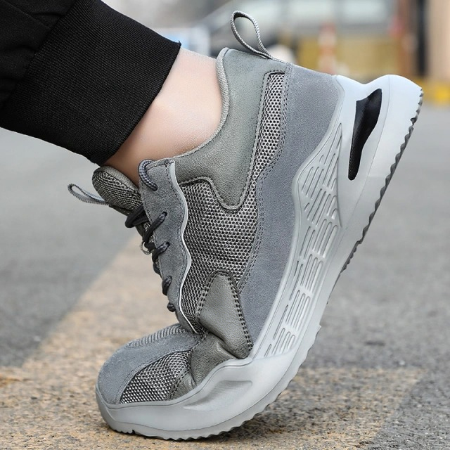 rubber-plastic sole safety shoes