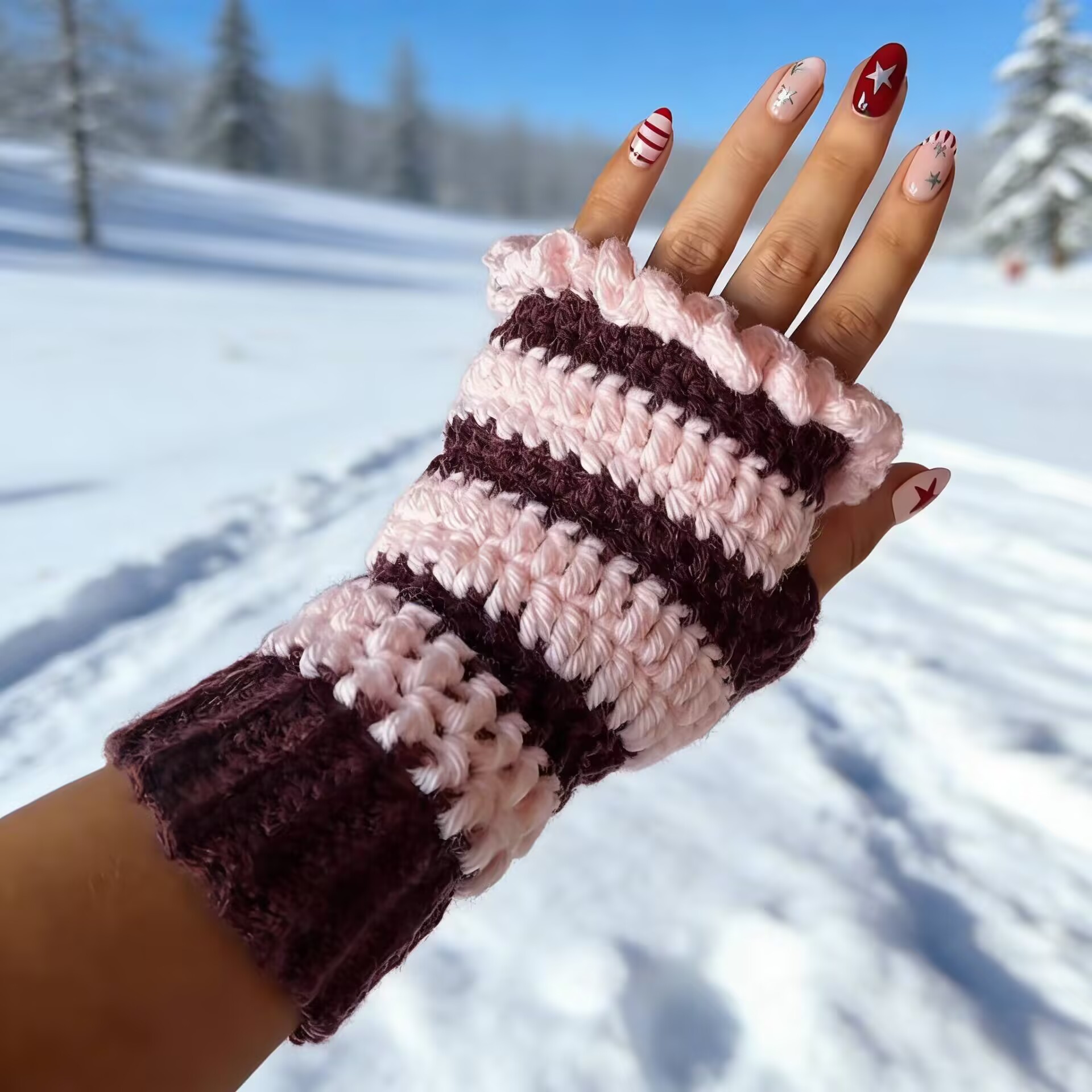 Hand-knitted gloves