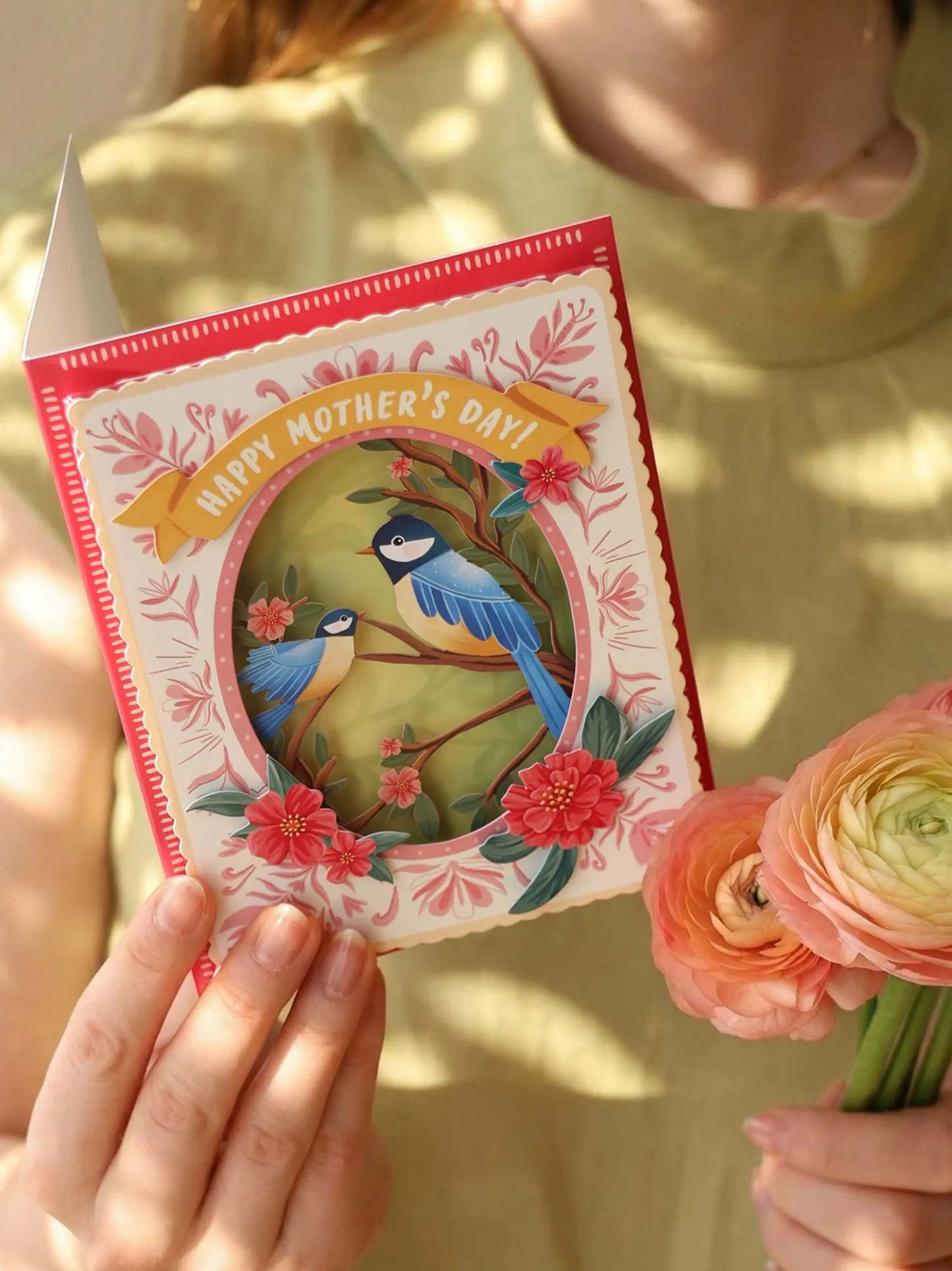 Grande Dahlia Sunrise + Free Layered Card