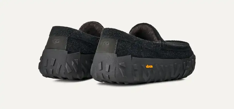 UttgGG Men's Ascot Wrap Tech