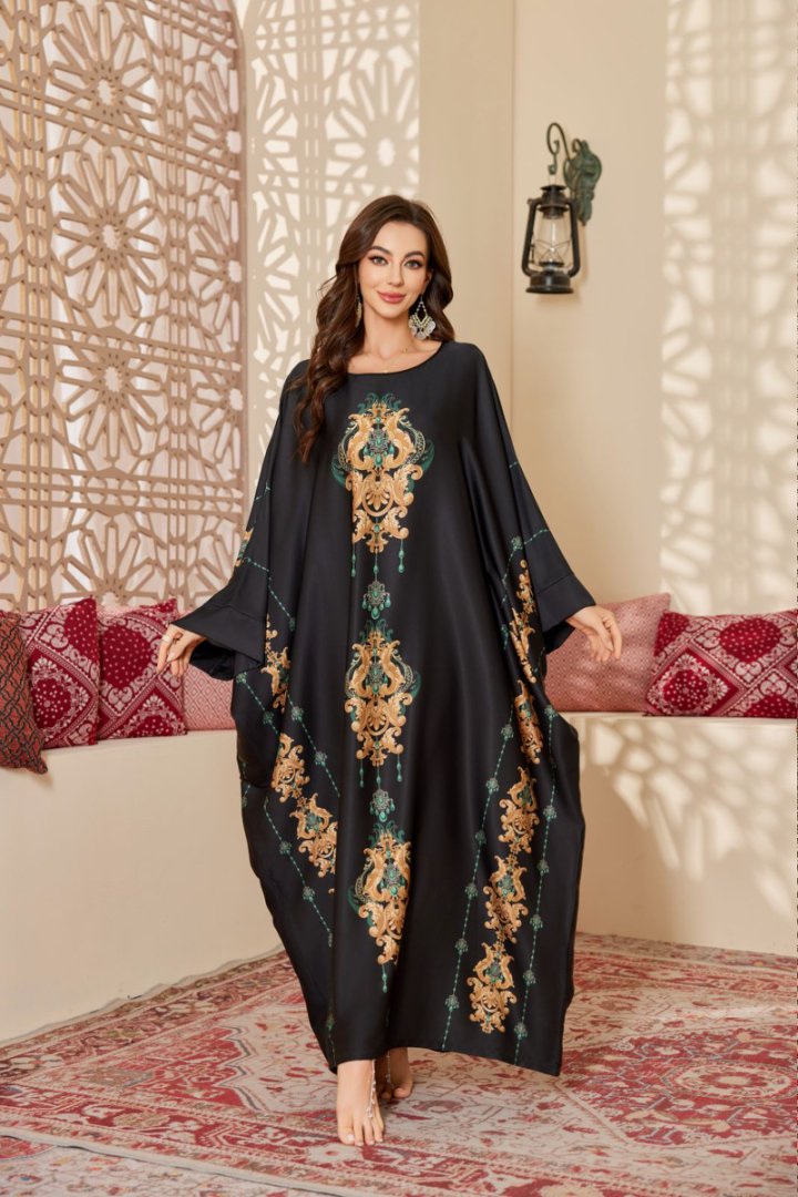 Emerald Glow Middle Eastern Kaftan, Gem-Inspired Patterned Modest Loungewear