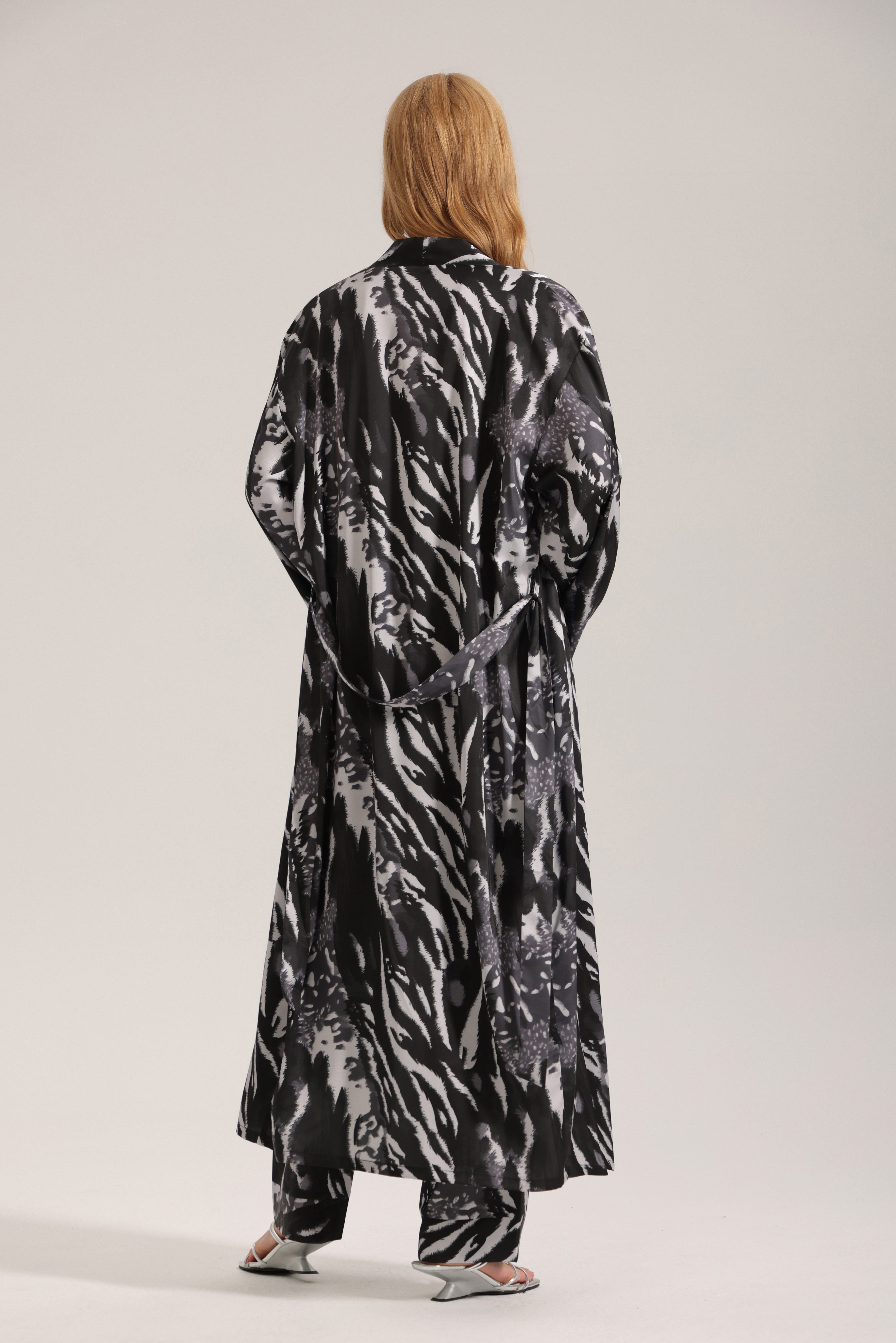 Ink-print leopard print satin pajamas women's summer long robe and trousers three-piece loungewear set