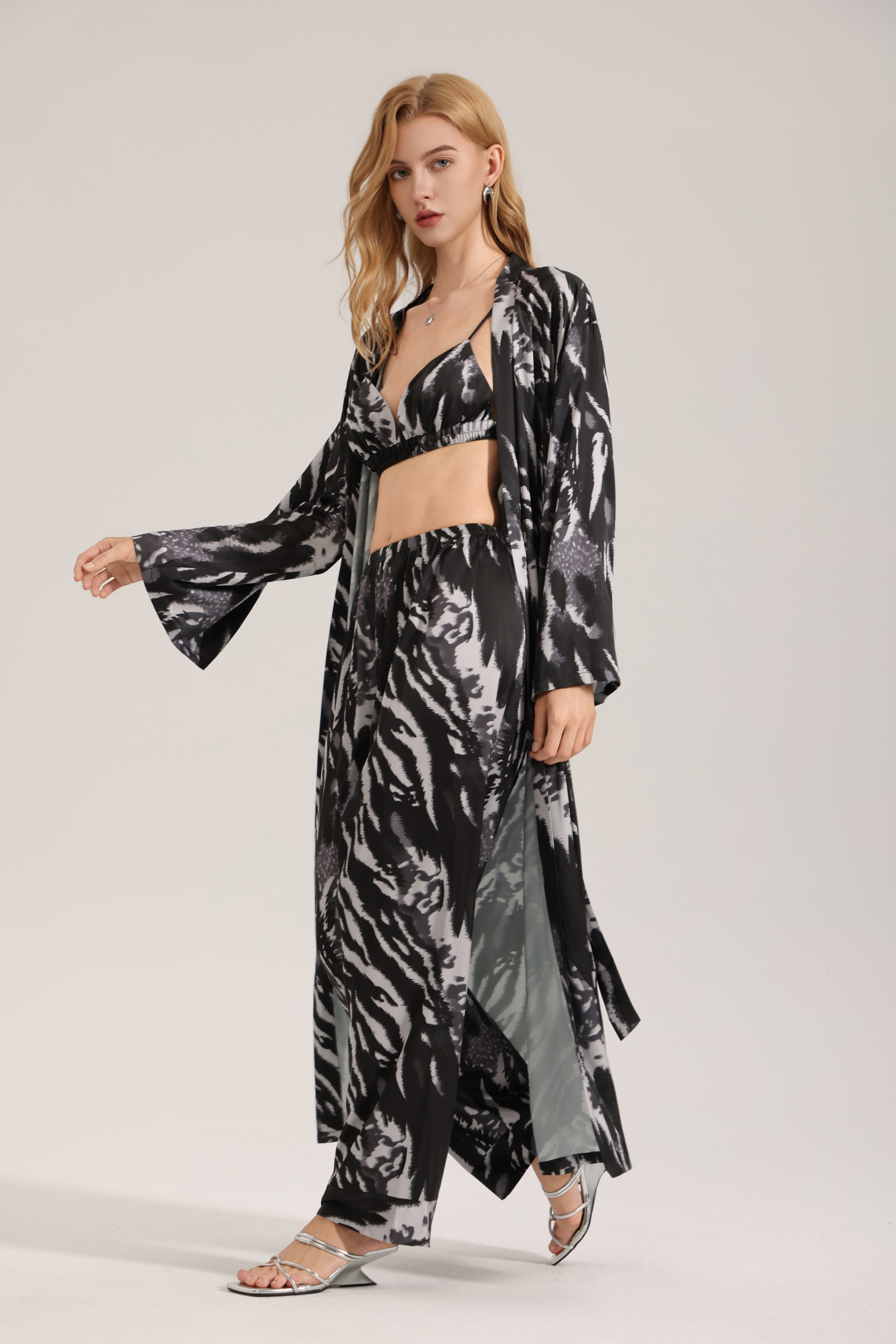 Women's Autumn Long Robe with Leopard Print in Ink - Wild and Luxurious Home Wear