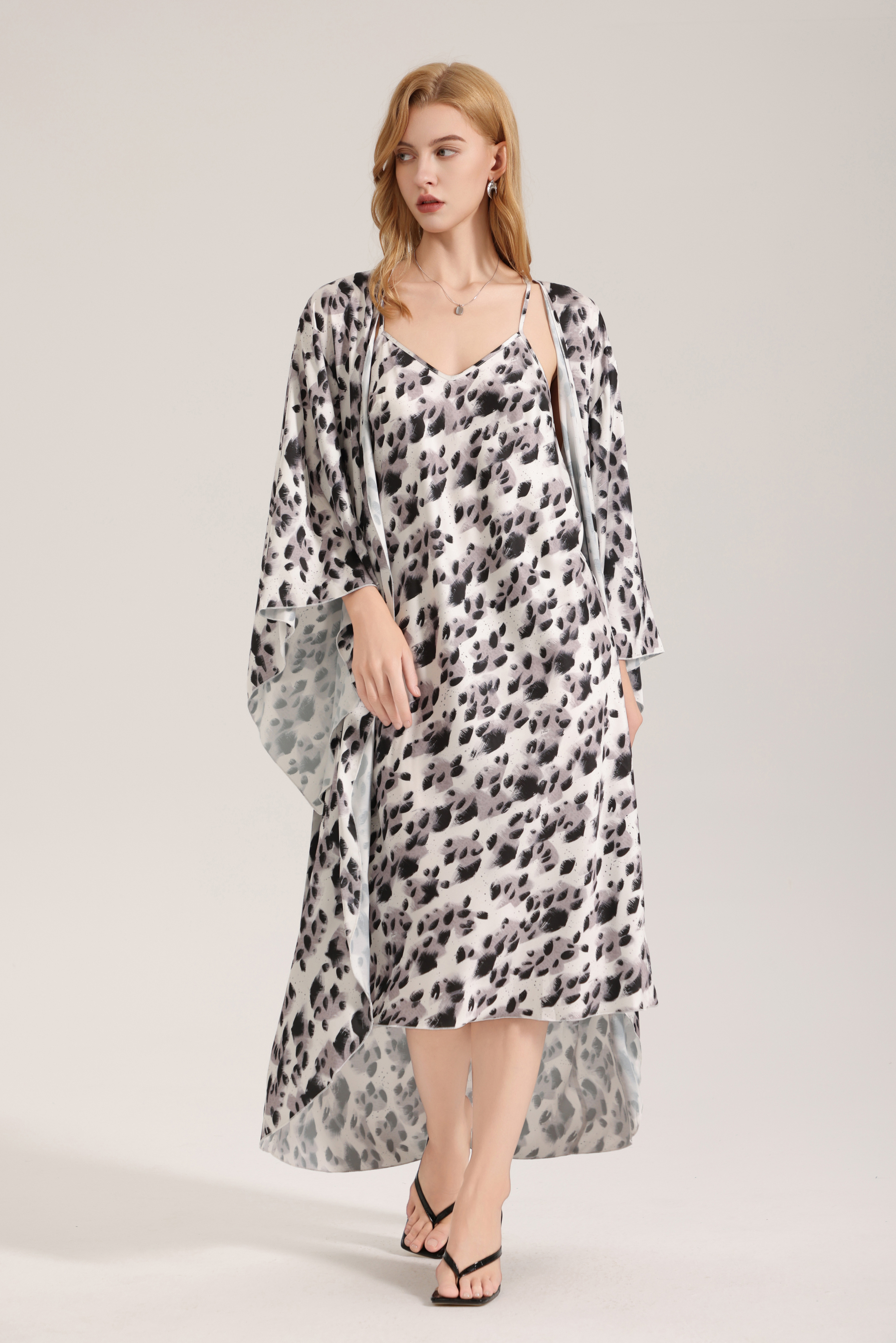High-end printed satin chiffon camisole robe two-piece set for spring and summer-touch of charm
