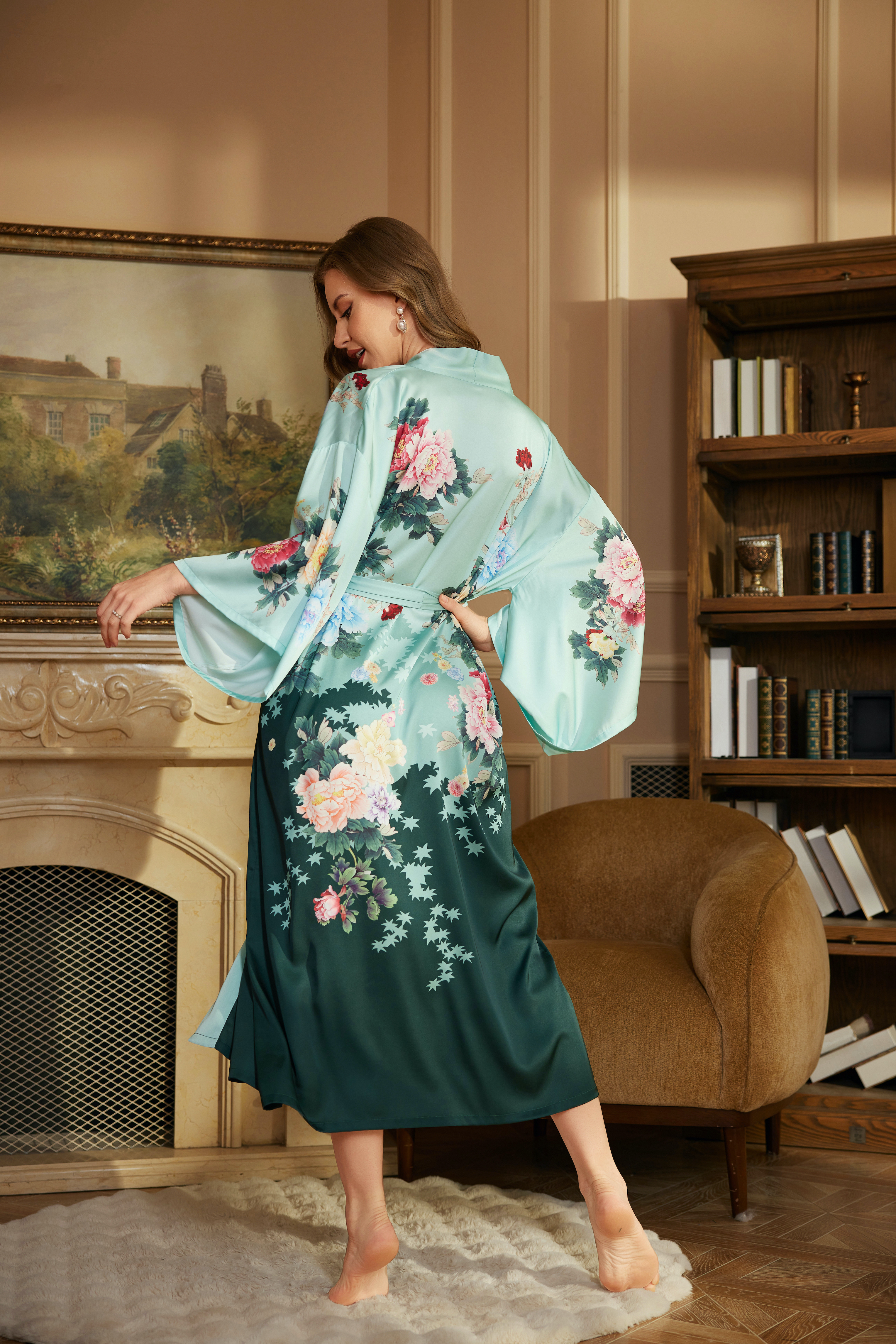 New luxury satin Amazonian bathrobe for women, spring long bathrobe, morning robe, long-sleeved nightgown