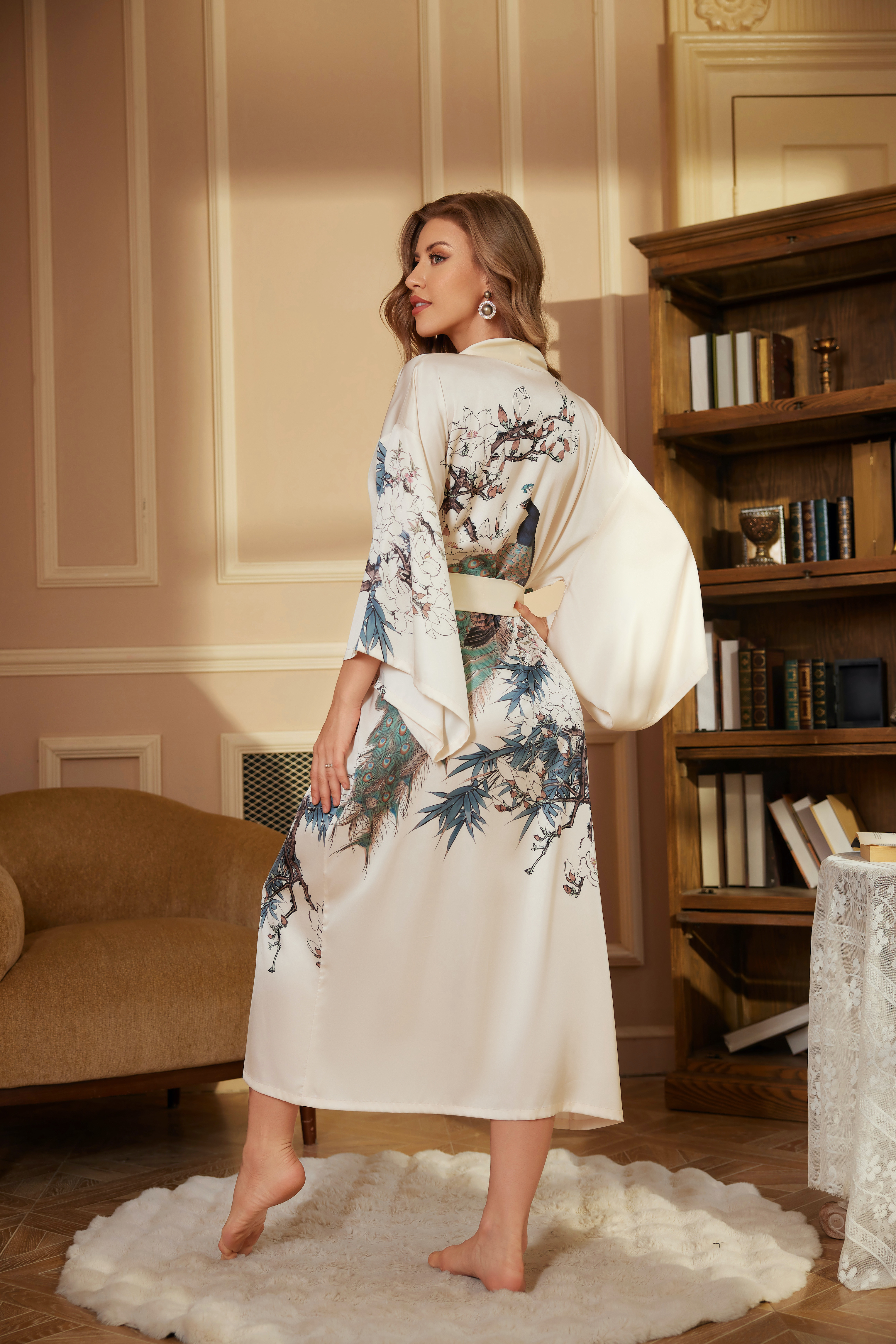 New luxury satin Amazonian bathrobe for women, spring long bathrobe, morning robe, long-sleeved nightgown