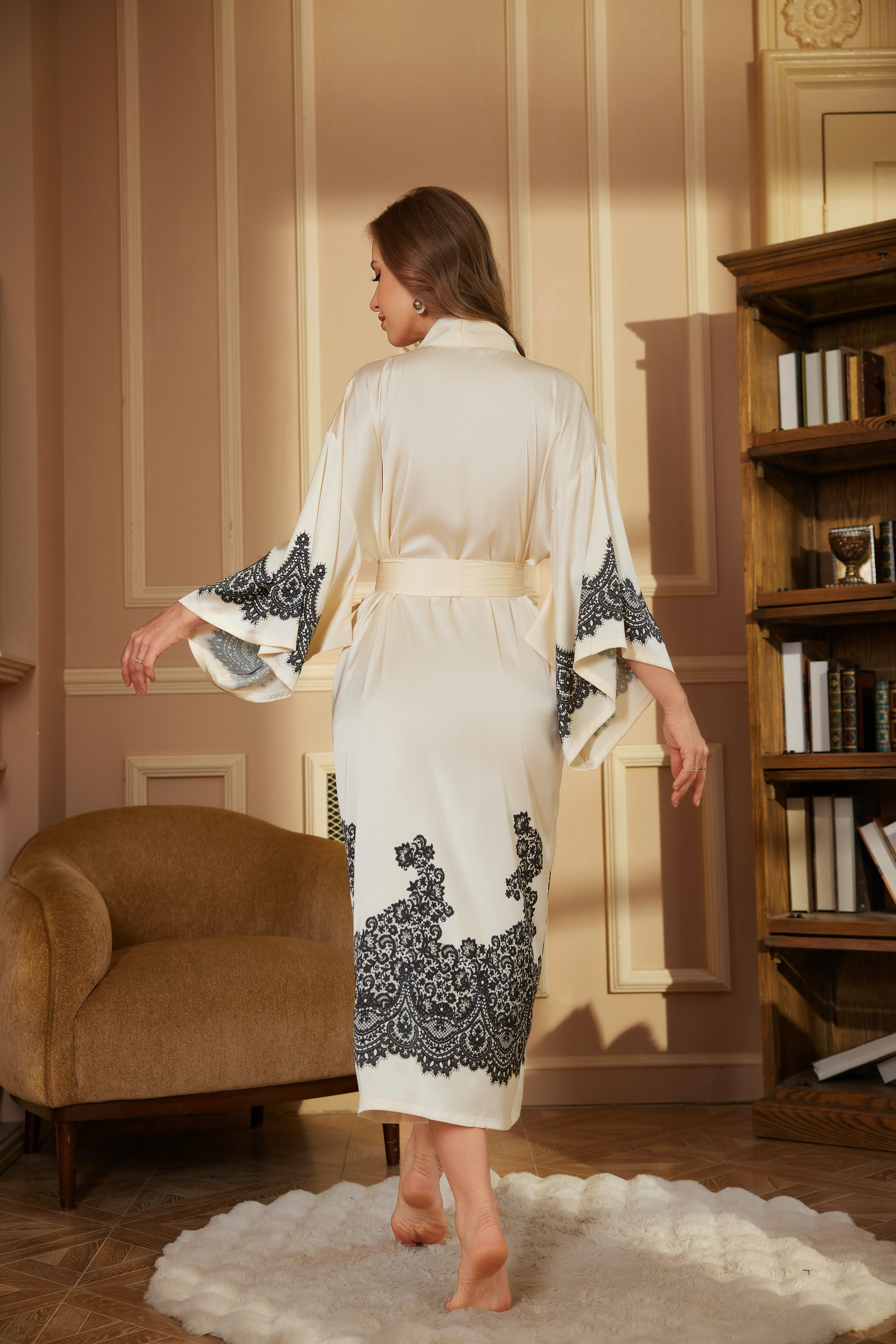 New luxury satin Amazonian bathrobe for women, spring long bathrobe, morning robe, long-sleeved nightgown