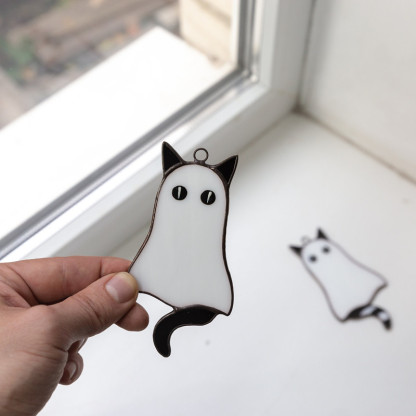 Handmade  stained glass spooky cat