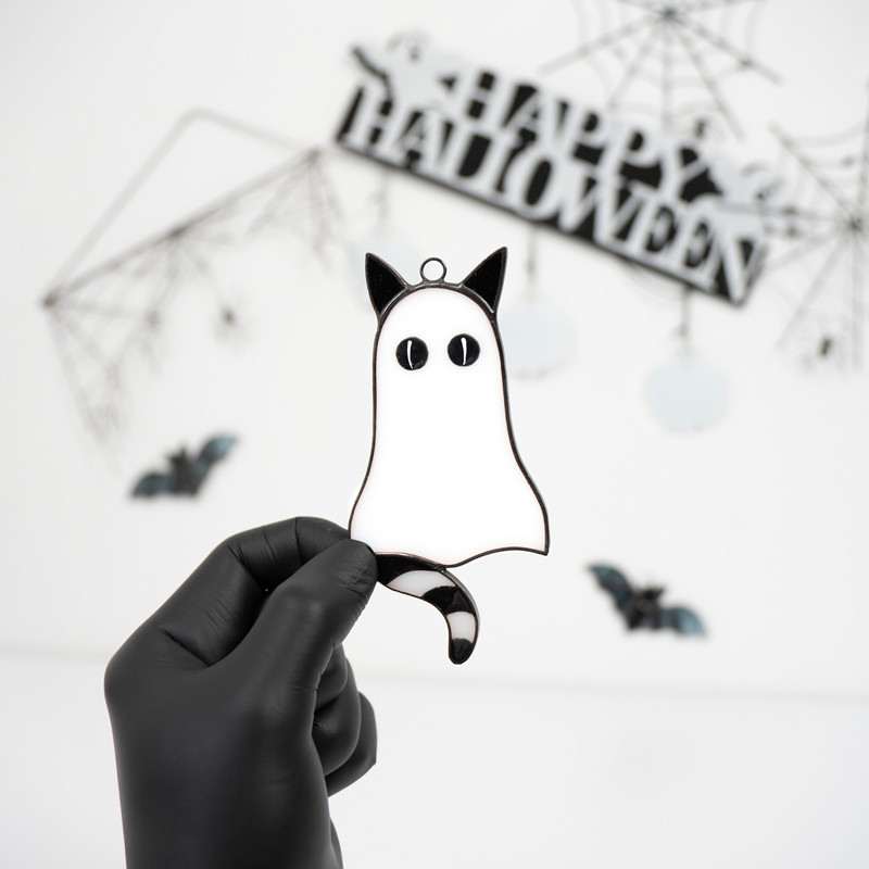Handmade  stained glass spooky cat