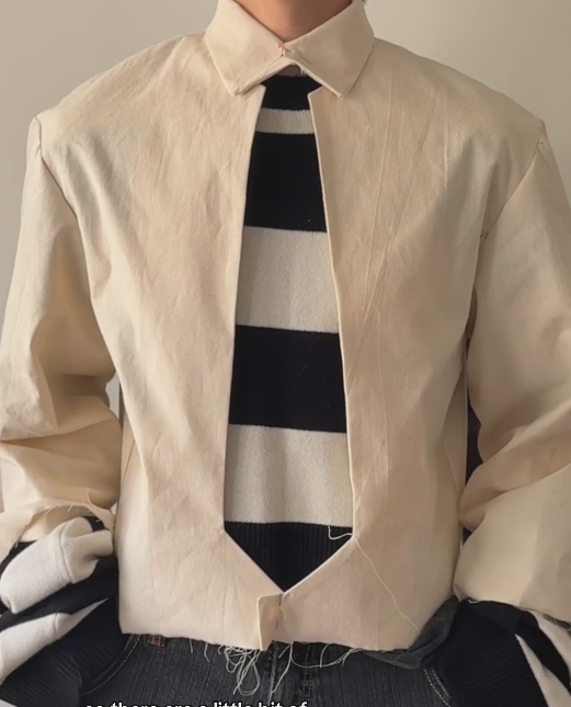 Necktie Cutout Jacket