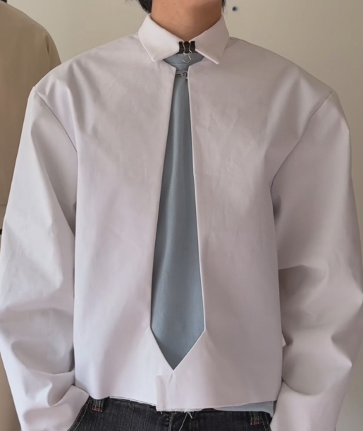 Necktie Cutout Jacket