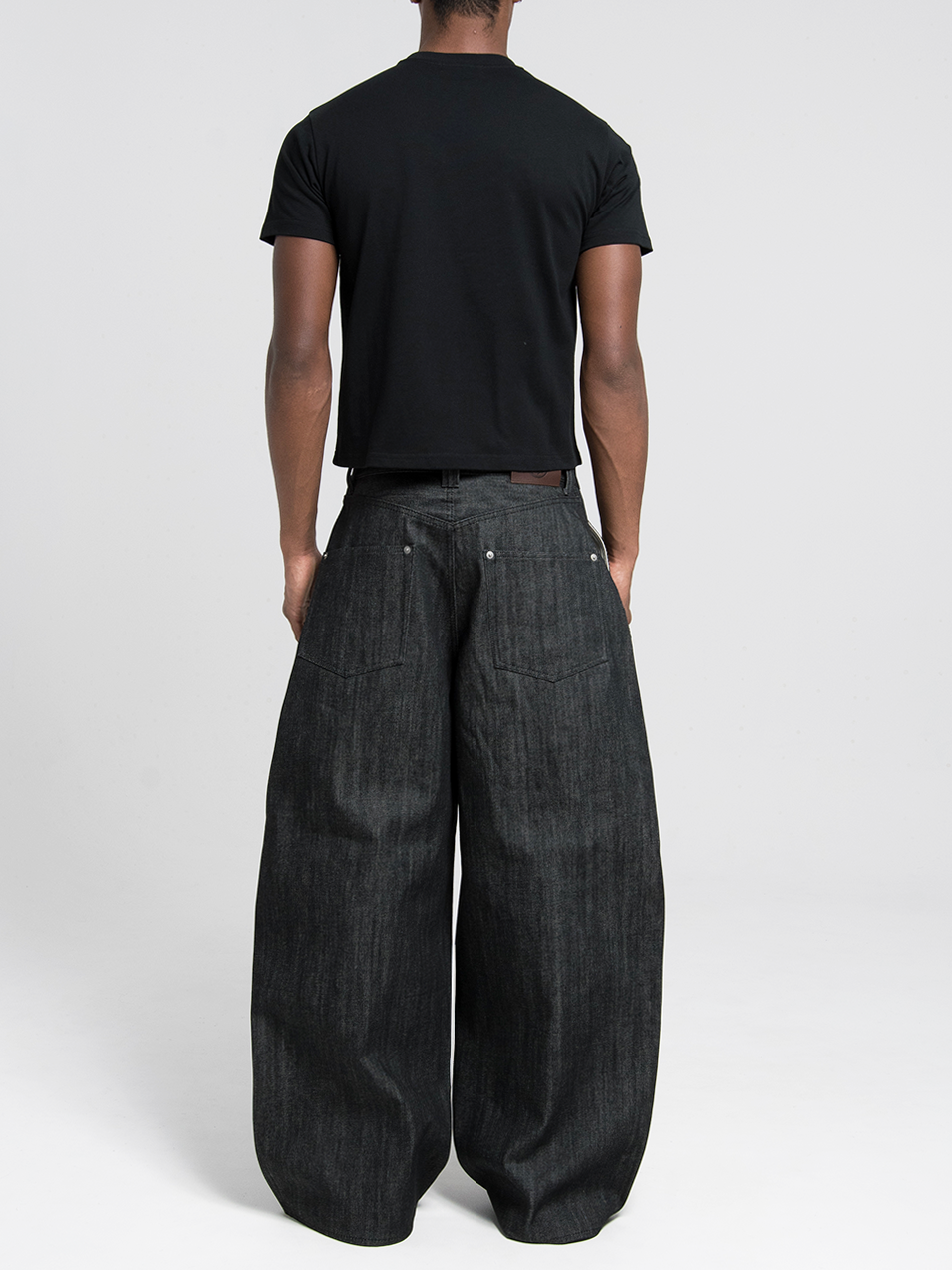 OKAYAMA RAW LOOSE FIT JEANS