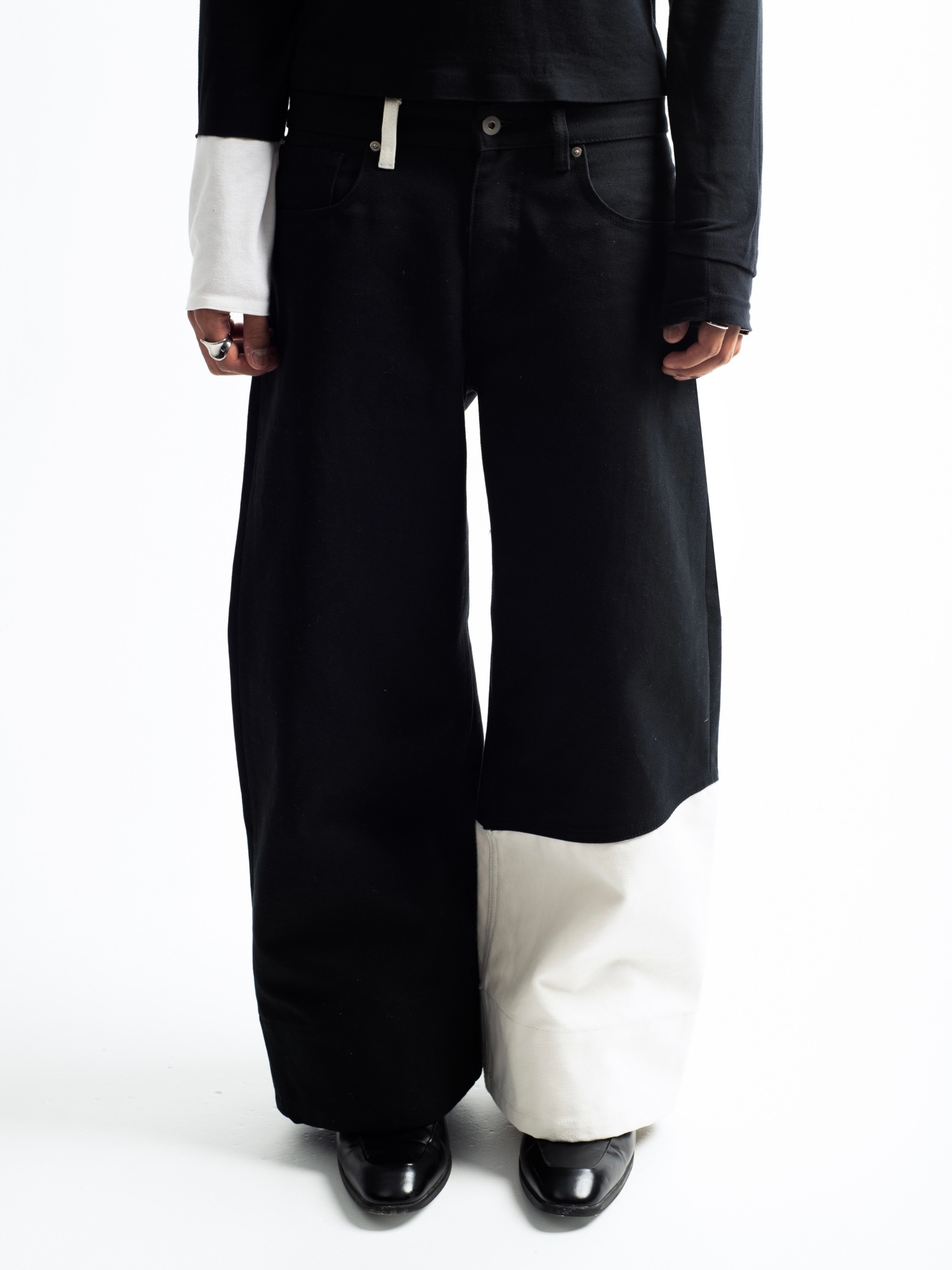 OSCURO STRAIGHT-WIDE LEG CANVAS PANTS