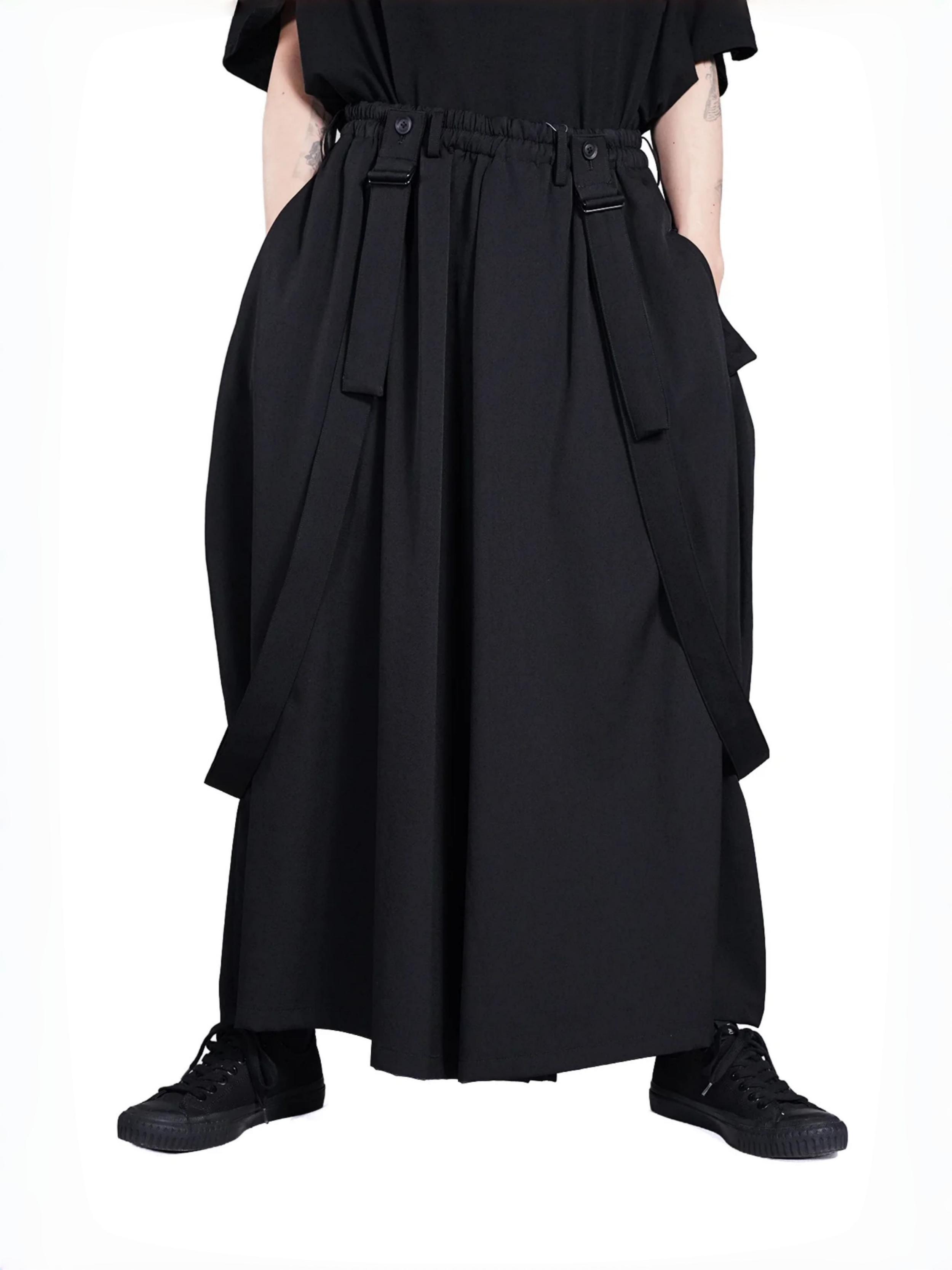 WOOL GABARDINE TWIST PANTS