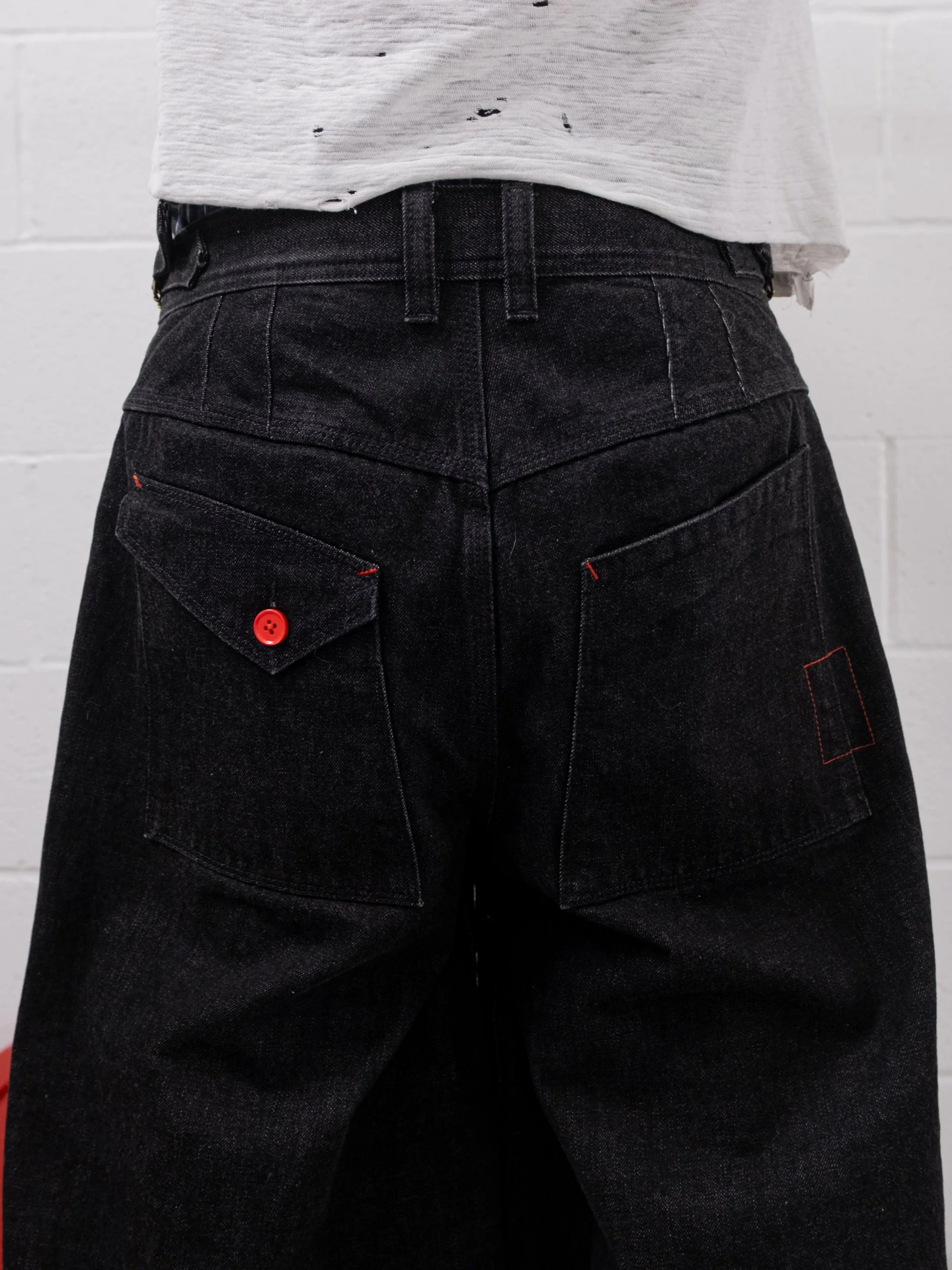 PLEATED BALLOON DENIM