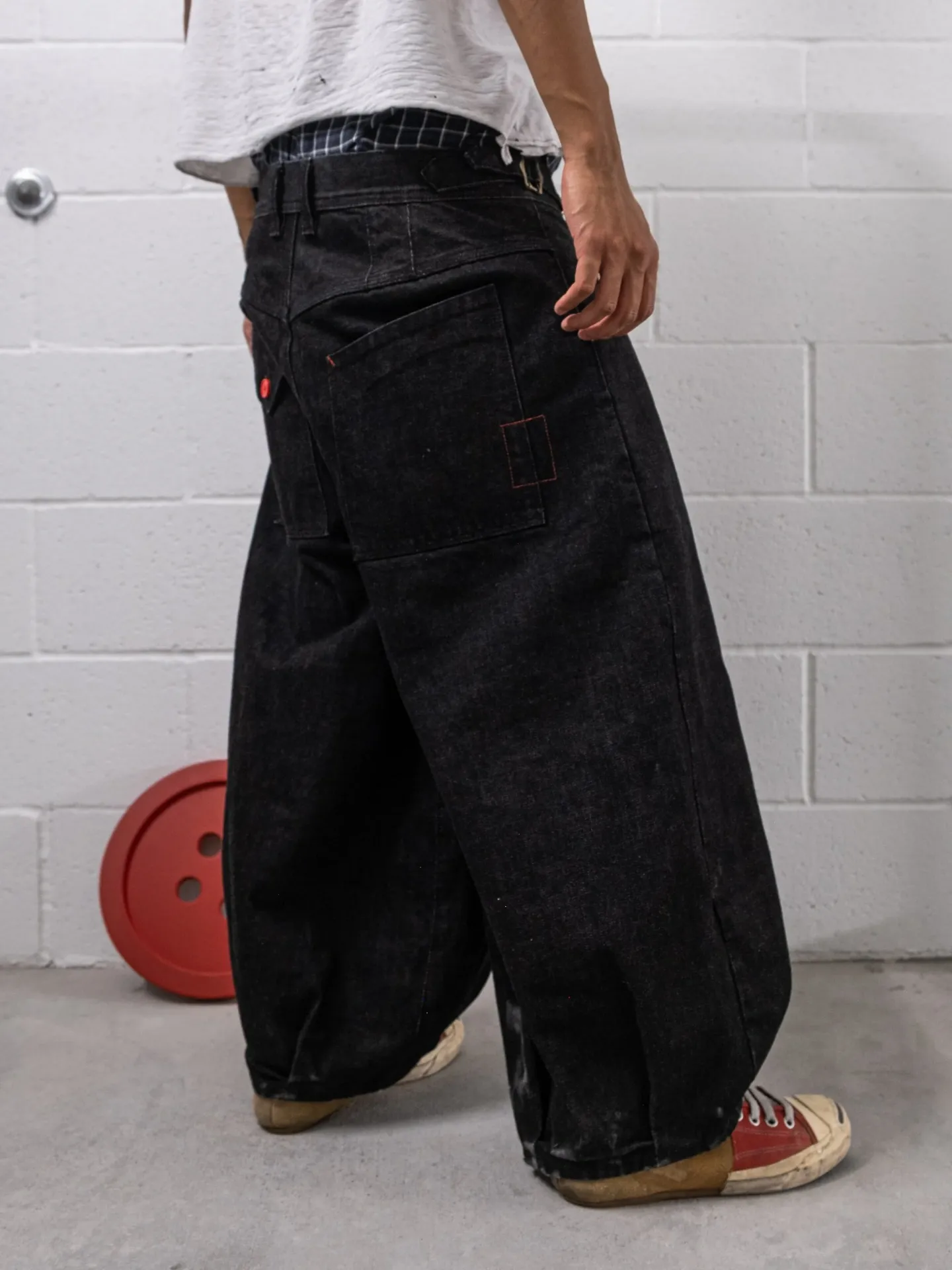 PLEATED BALLOON DENIM