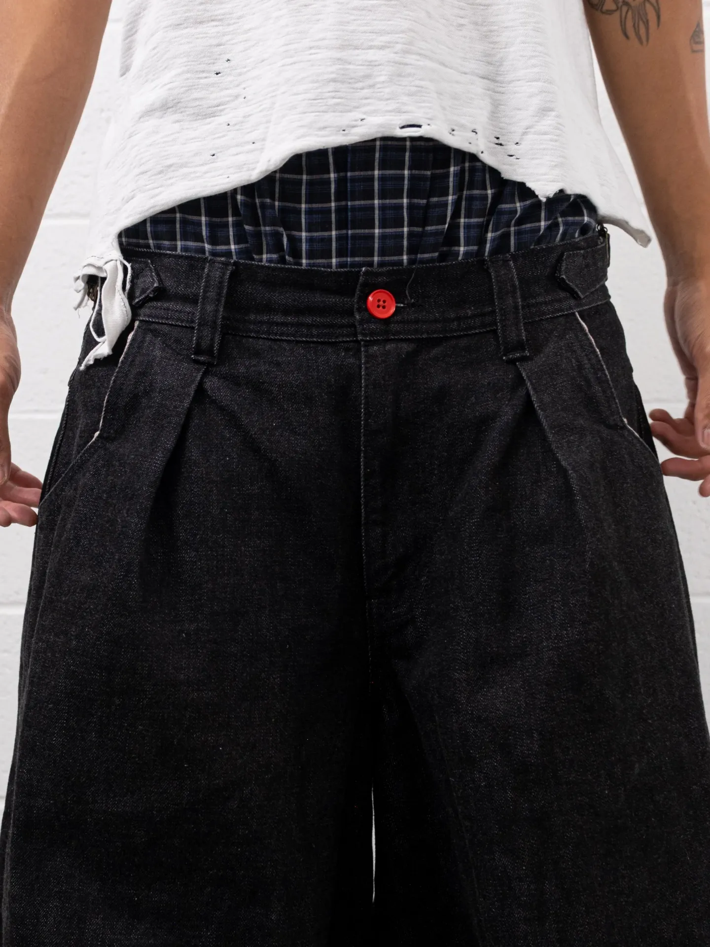 PLEATED BALLOON DENIM