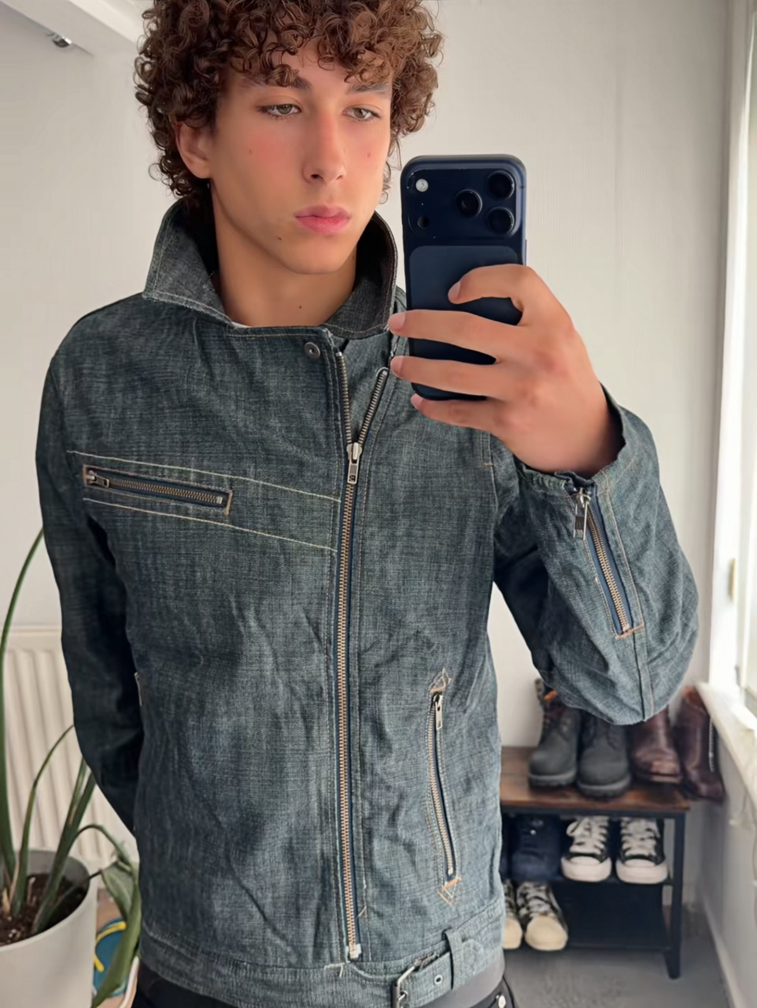 WASHED DENIM ZIP JACKET