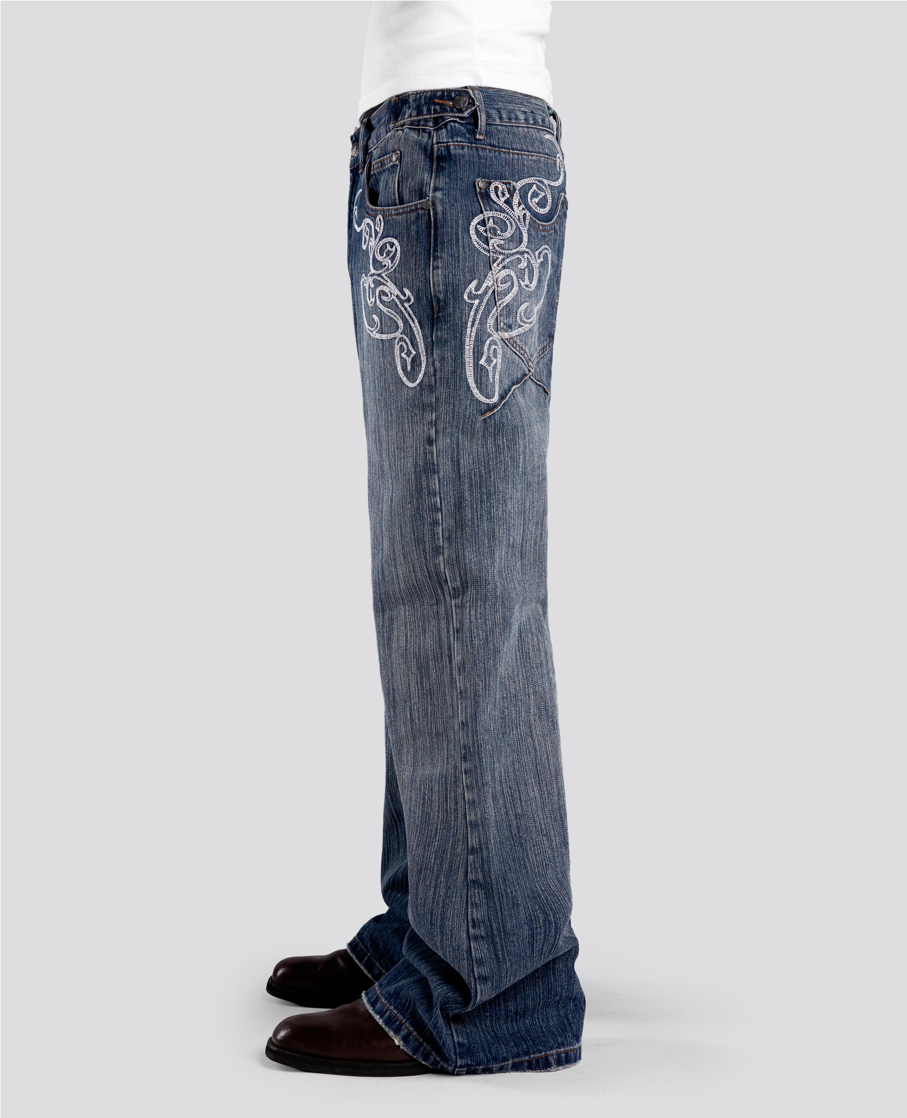OPENING BOOTCUT DENIM