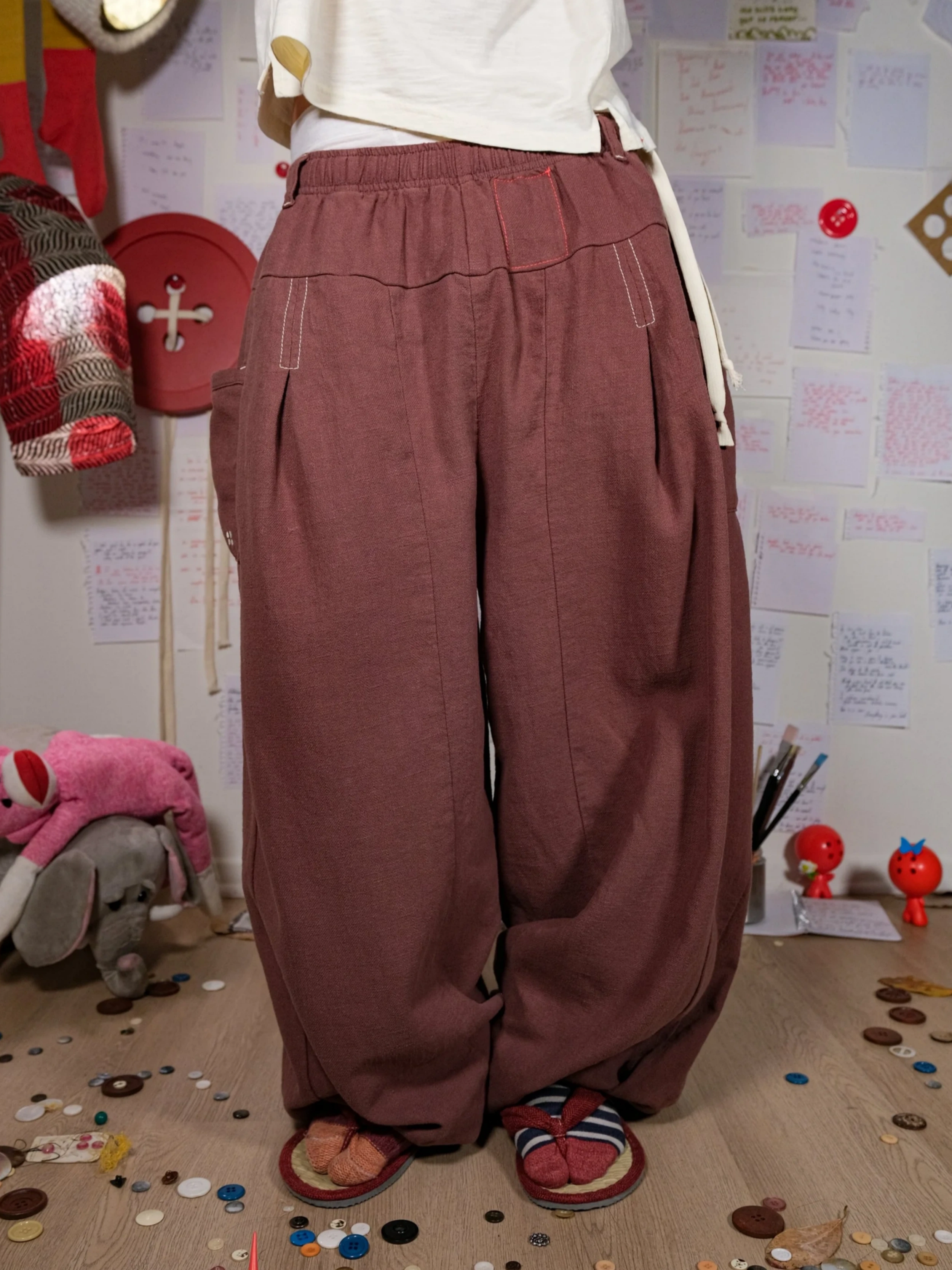 FLAX PLEATED WIDE-LEG PANTS | BLACK