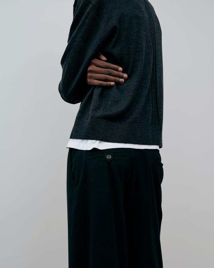 SOFT HANDLE ESSENTIAL PLEATED TROUSERS