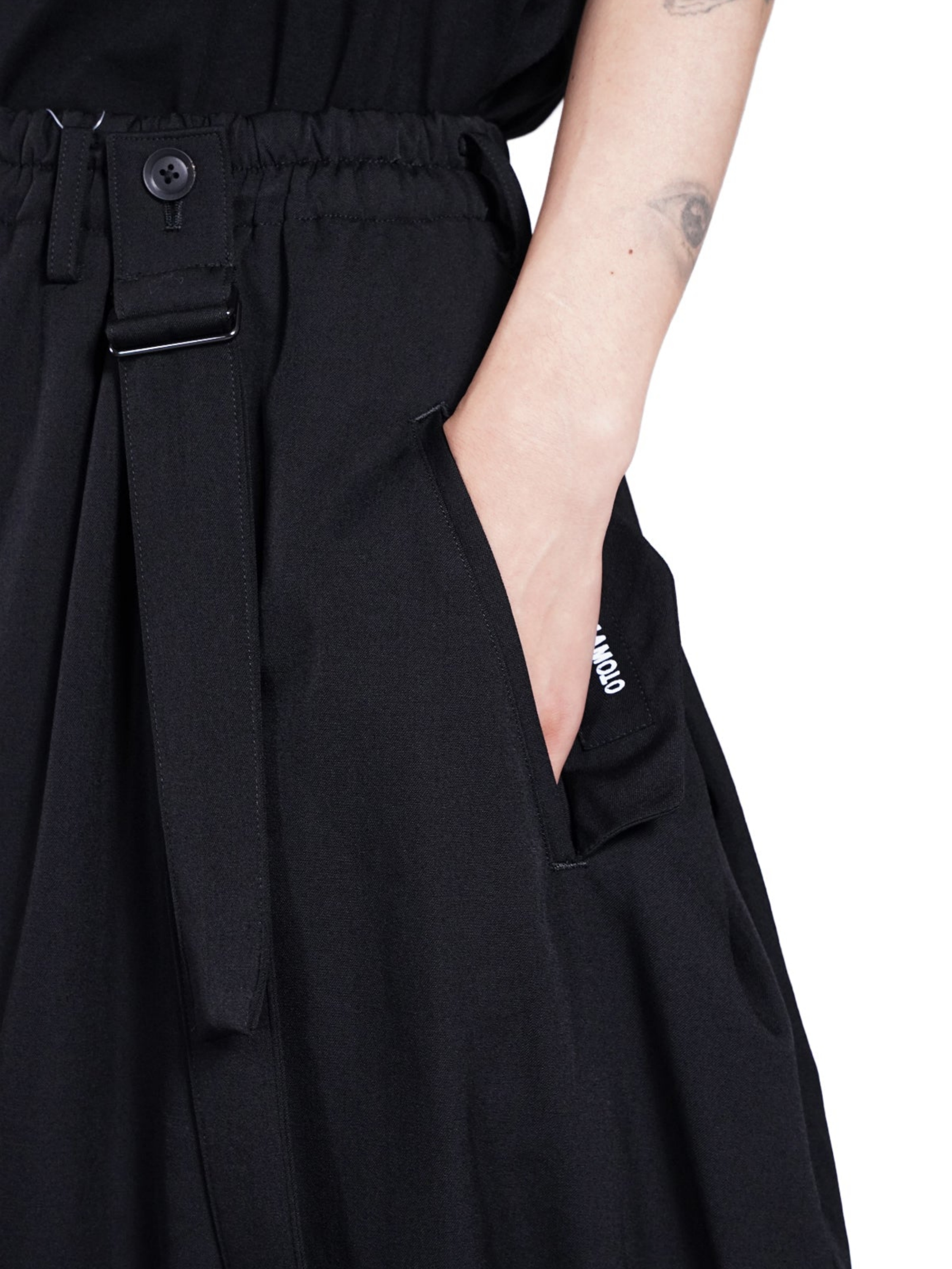 WOOL GABARDINE TWIST PANTS