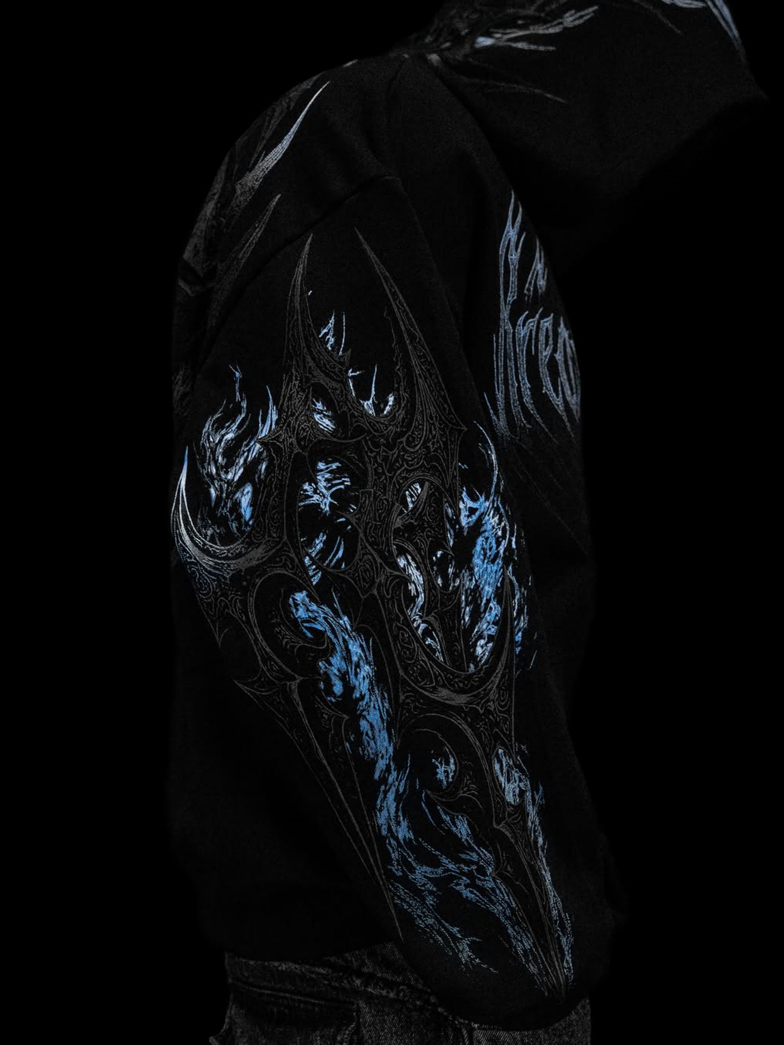 BERSERKER OVERSIZED ZIP-UP HOODIE