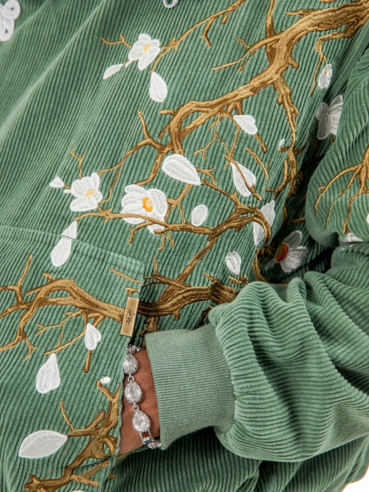 MAGNOLIA BONSAI HOODIE