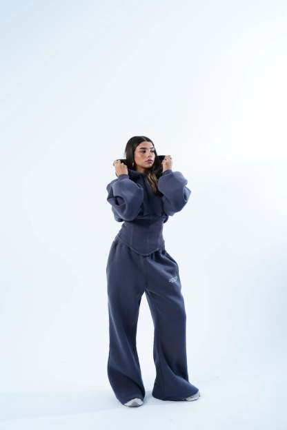 SHE'S SNATCHED HOODIE SUIT (BUY 2, FREE SHIPPING + GET 1 FREE)