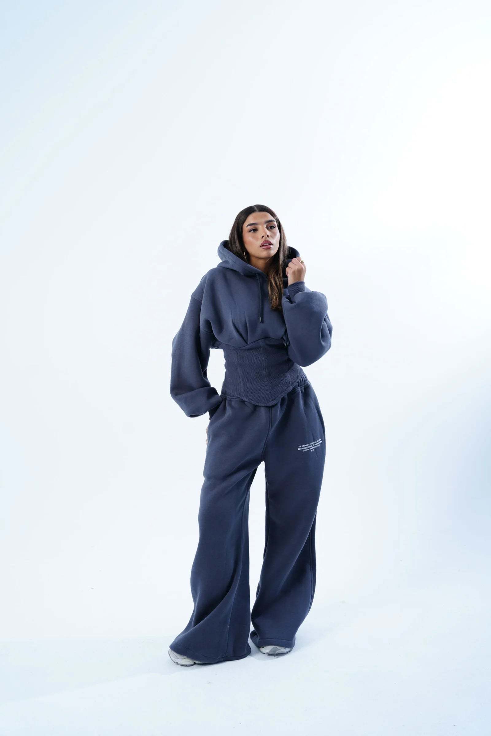 SHE'S SNATCHED HOODIE SUIT (BUY 2, FREE SHIPPING + GET 1 FREE)