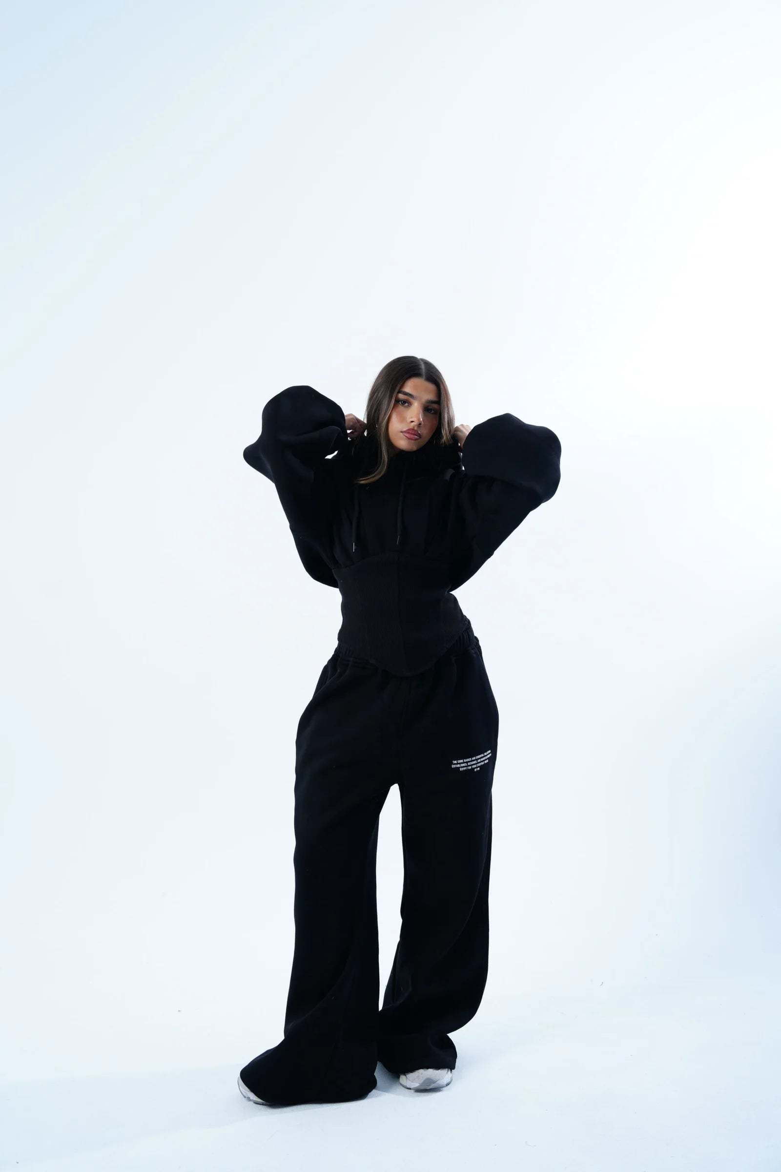 SHE'S SNATCHED HOODIE SUIT (BUY 2, FREE SHIPPING + GET 1 FREE)