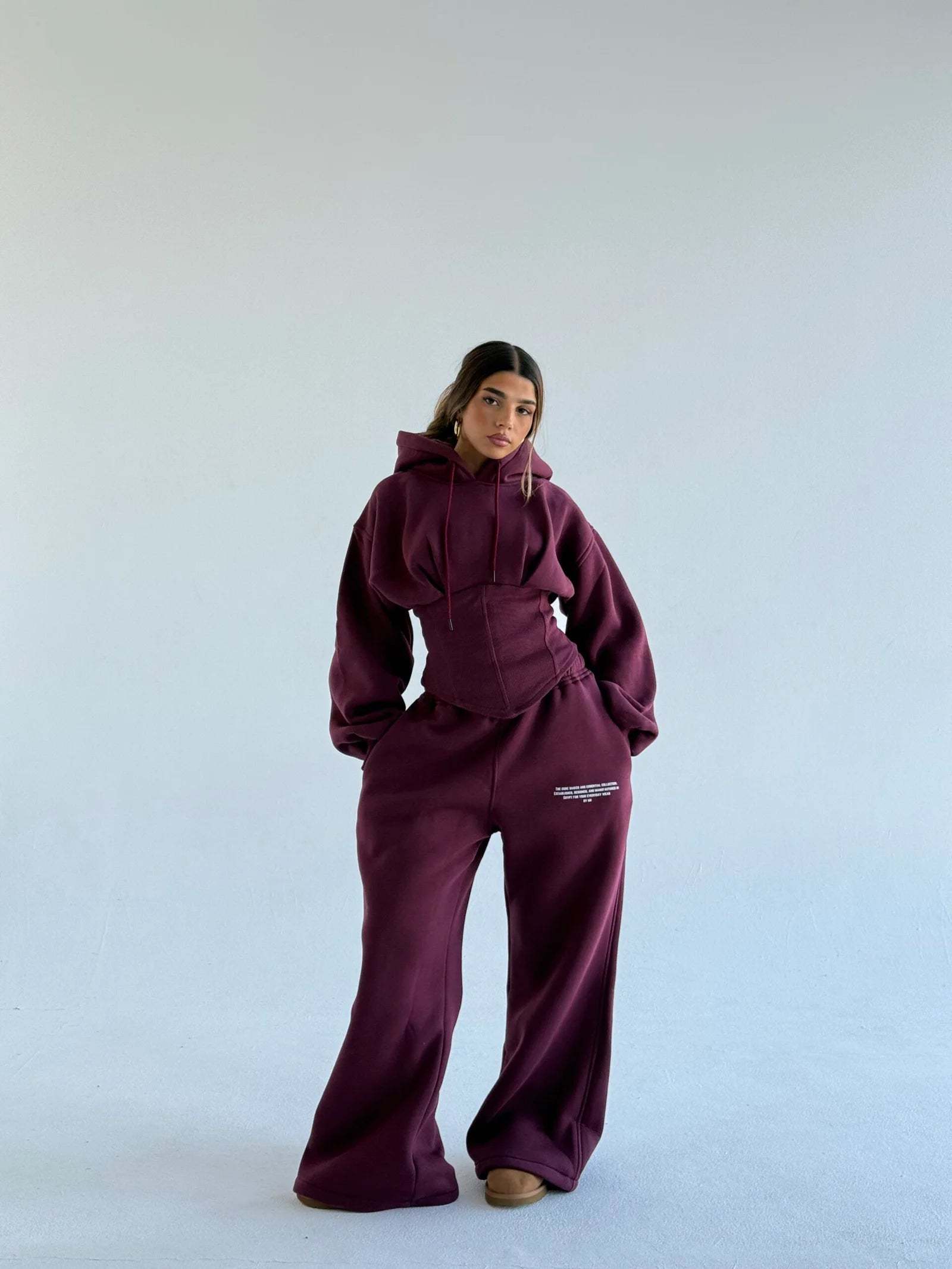 SHE'S SNATCHED HOODIE SUIT (BUY 2, FREE SHIPPING + GET 1 FREE)