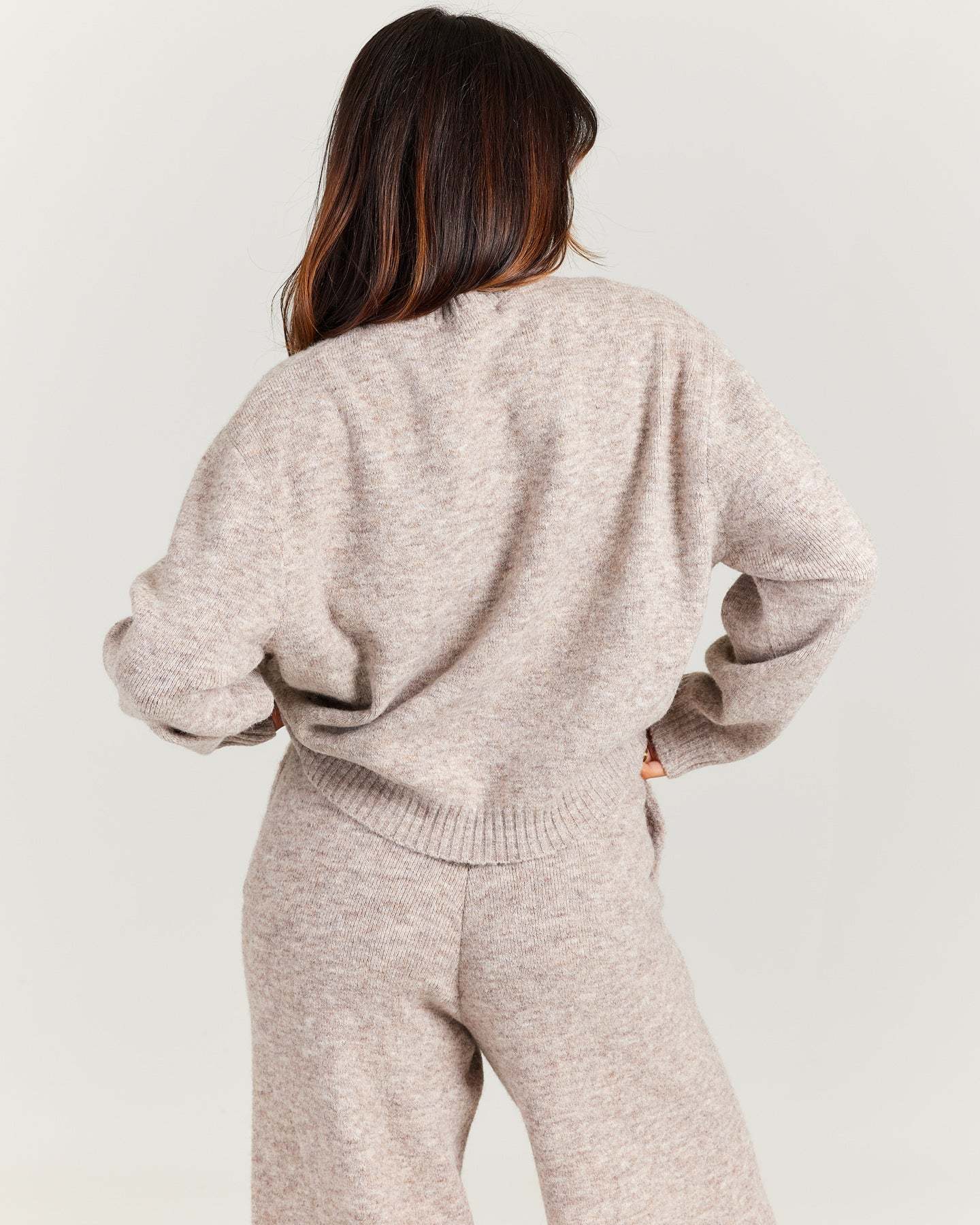 Knitted Crewneck (Buy 2 GET 1 FREE）