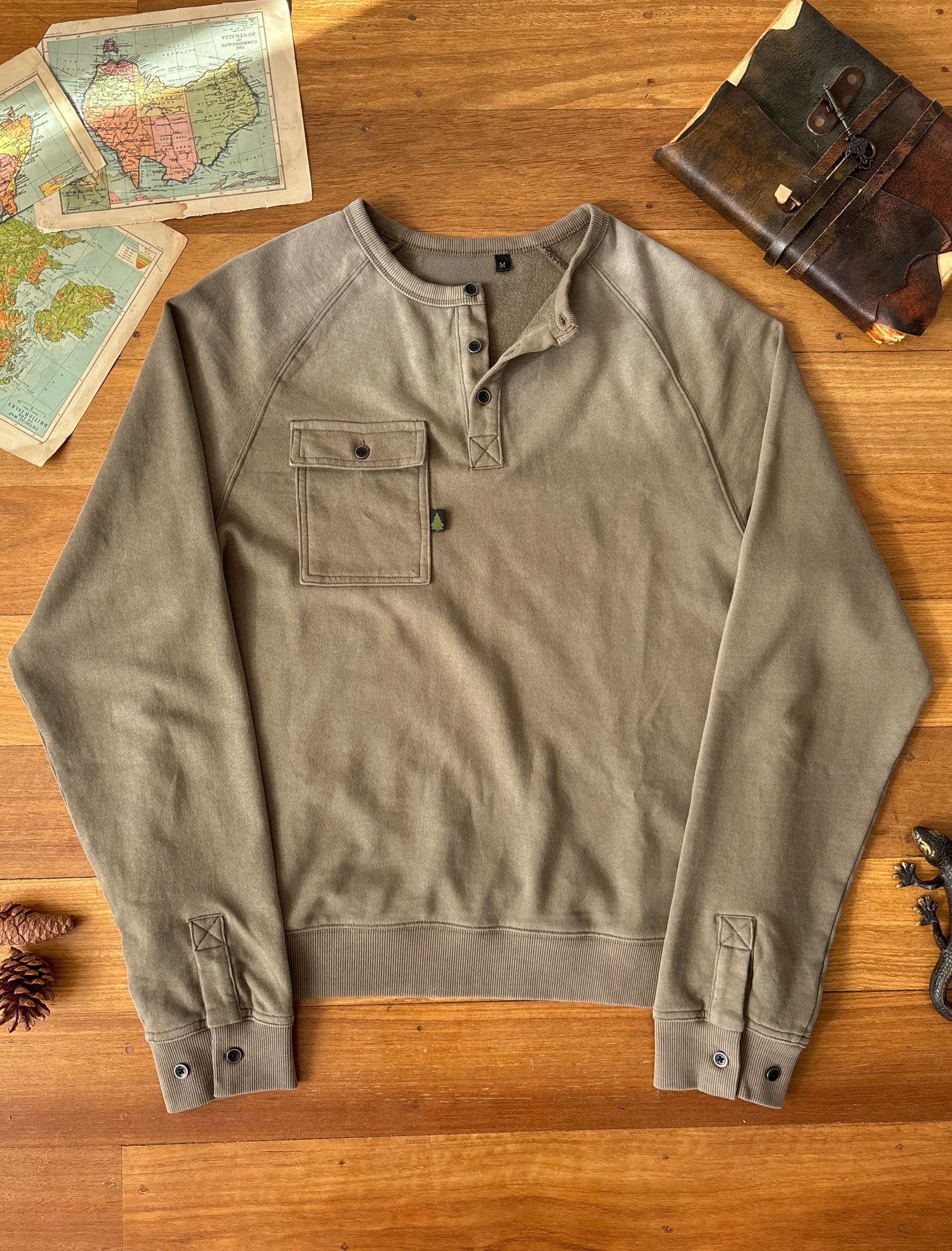 Explorer Washed Henley