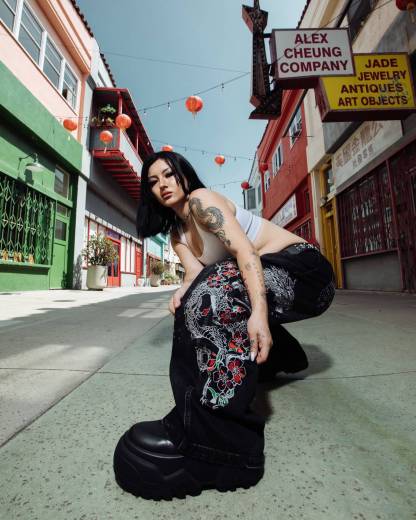 DRAGON EMBROIDERY DENIM