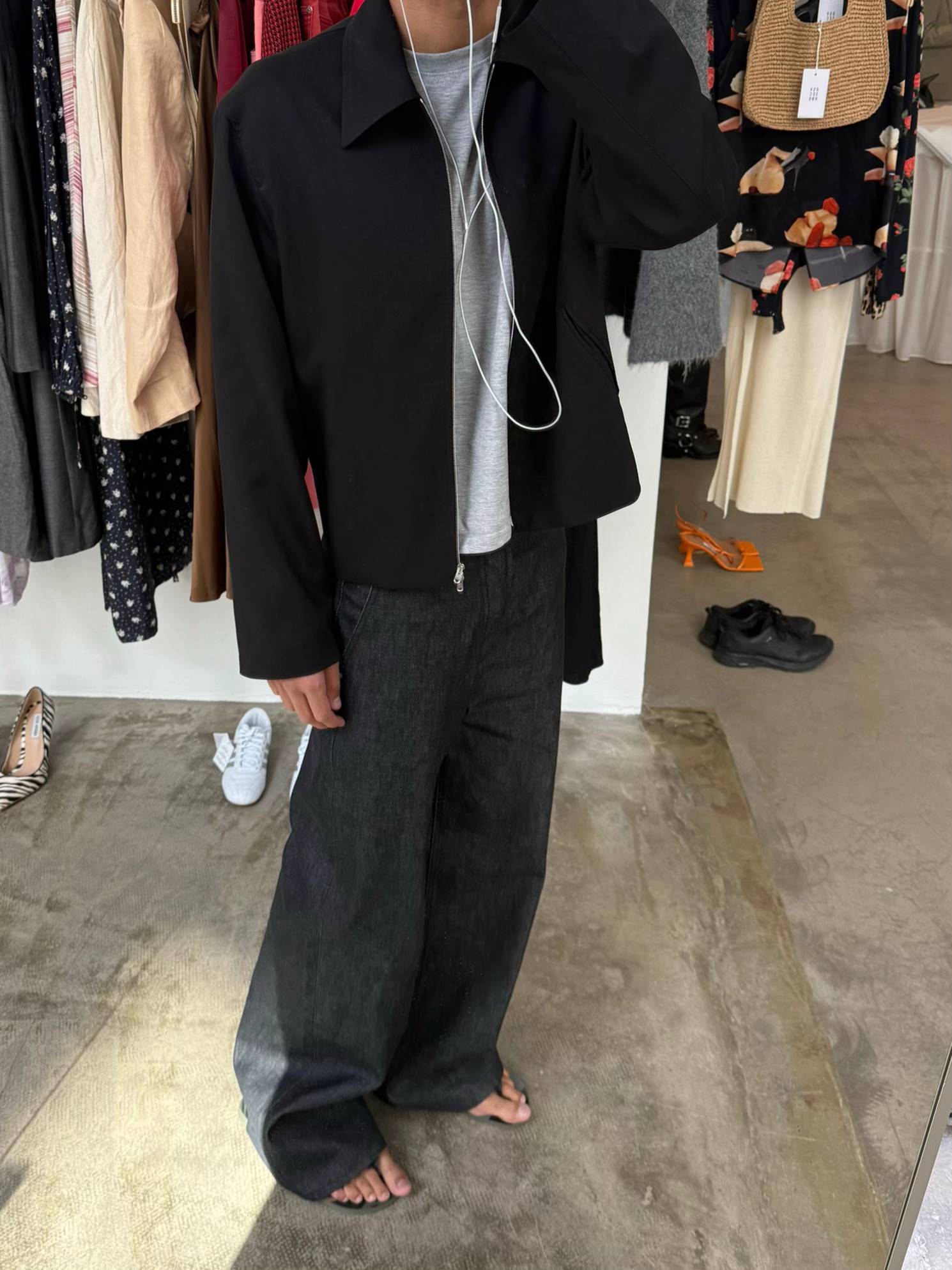 WIDE LEG RAW DENIM