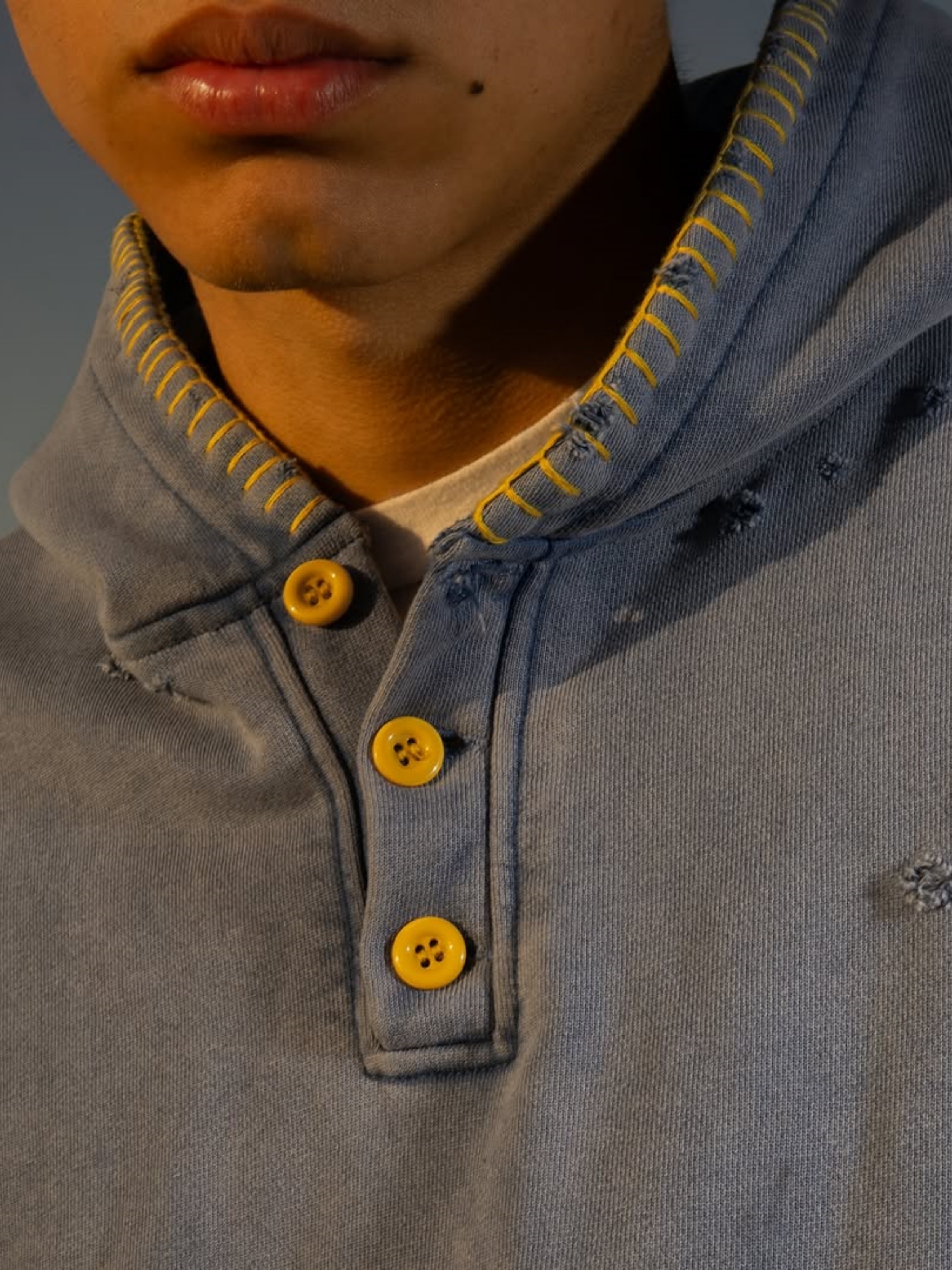 FRENCH TERRY HENLEY HOODIE