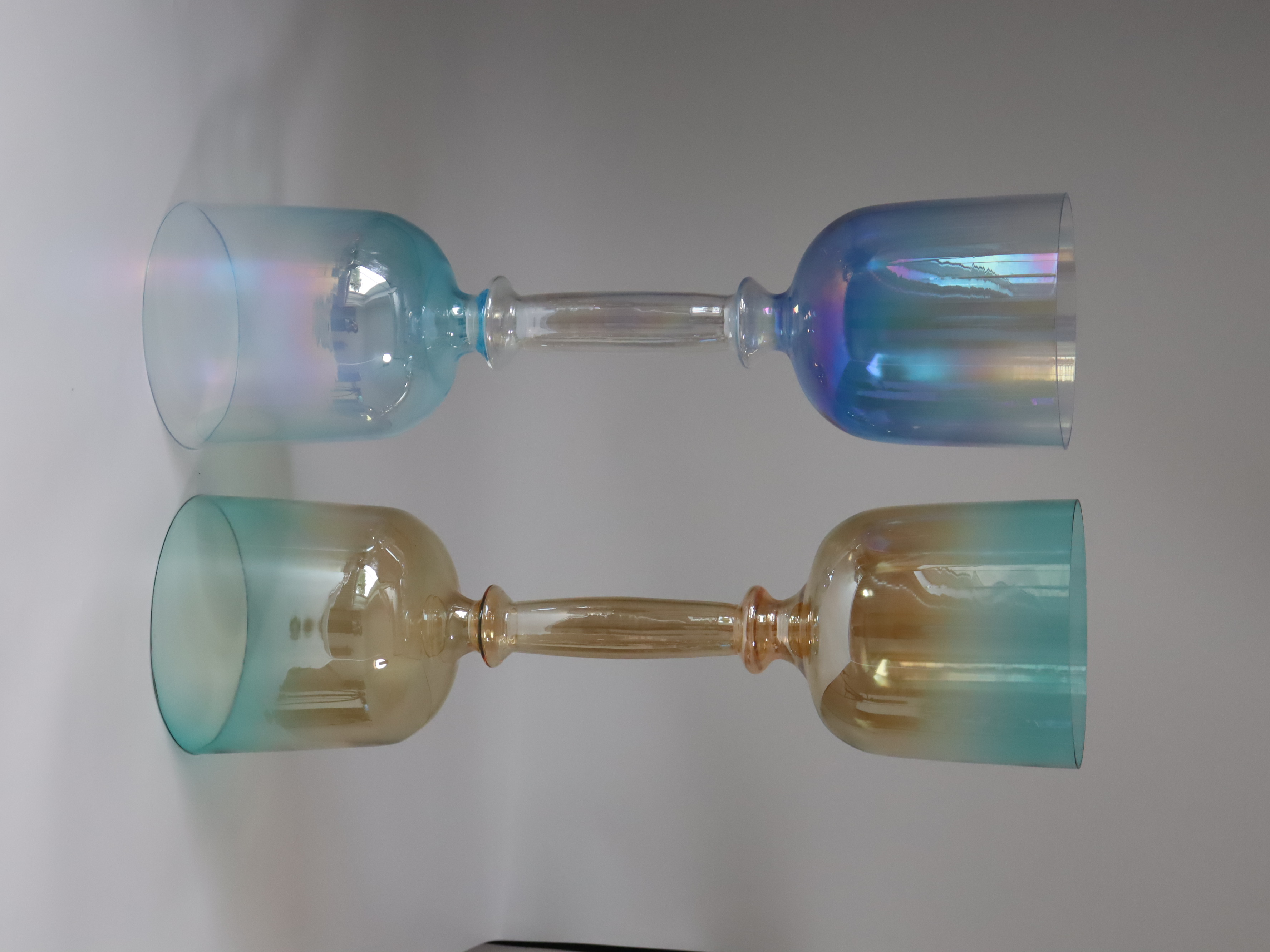Premium Iridescent Lacquer Double-Headed Chalice Crystal Singing Bowl (Practitioner)