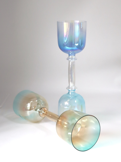Premium Iridescent Lacquer Double-Headed Chalice Crystal Singing Bowl (Practitioner)