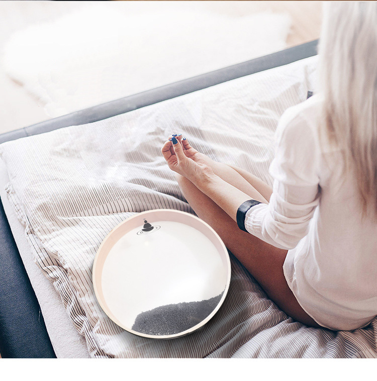 Ocean Drum, Creates the rhythmic pulse of waves.