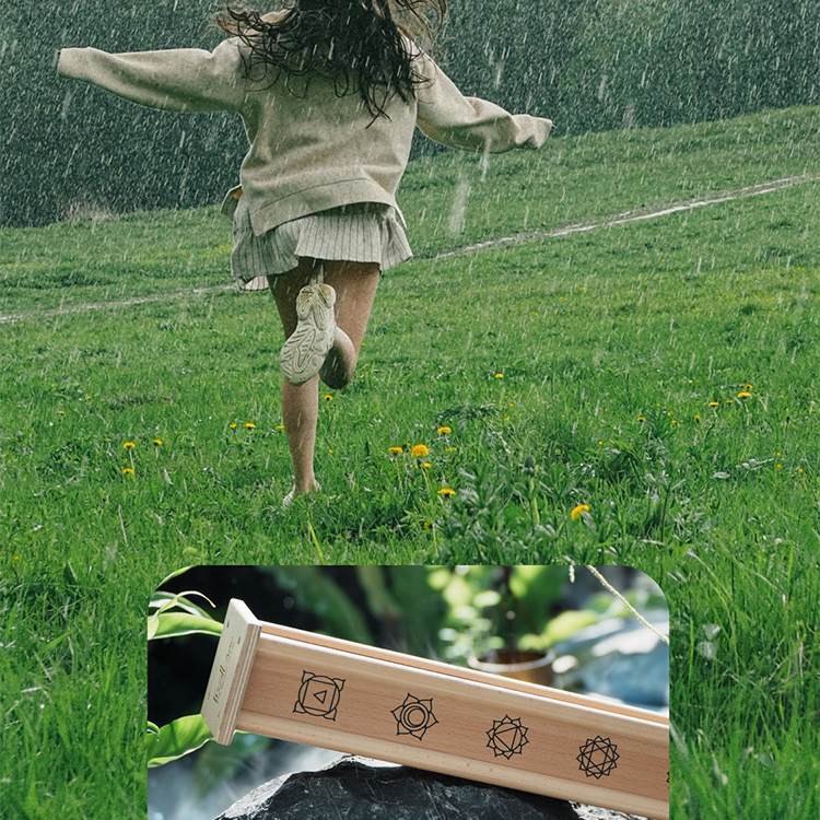 Sustain Rainstick, Free-standing design for hands-free use.