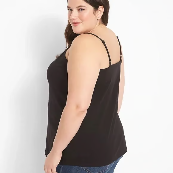 🏆LAST DAY SALE 49% OFF🔥Loose-fitting Tank Top With Built-in Bra