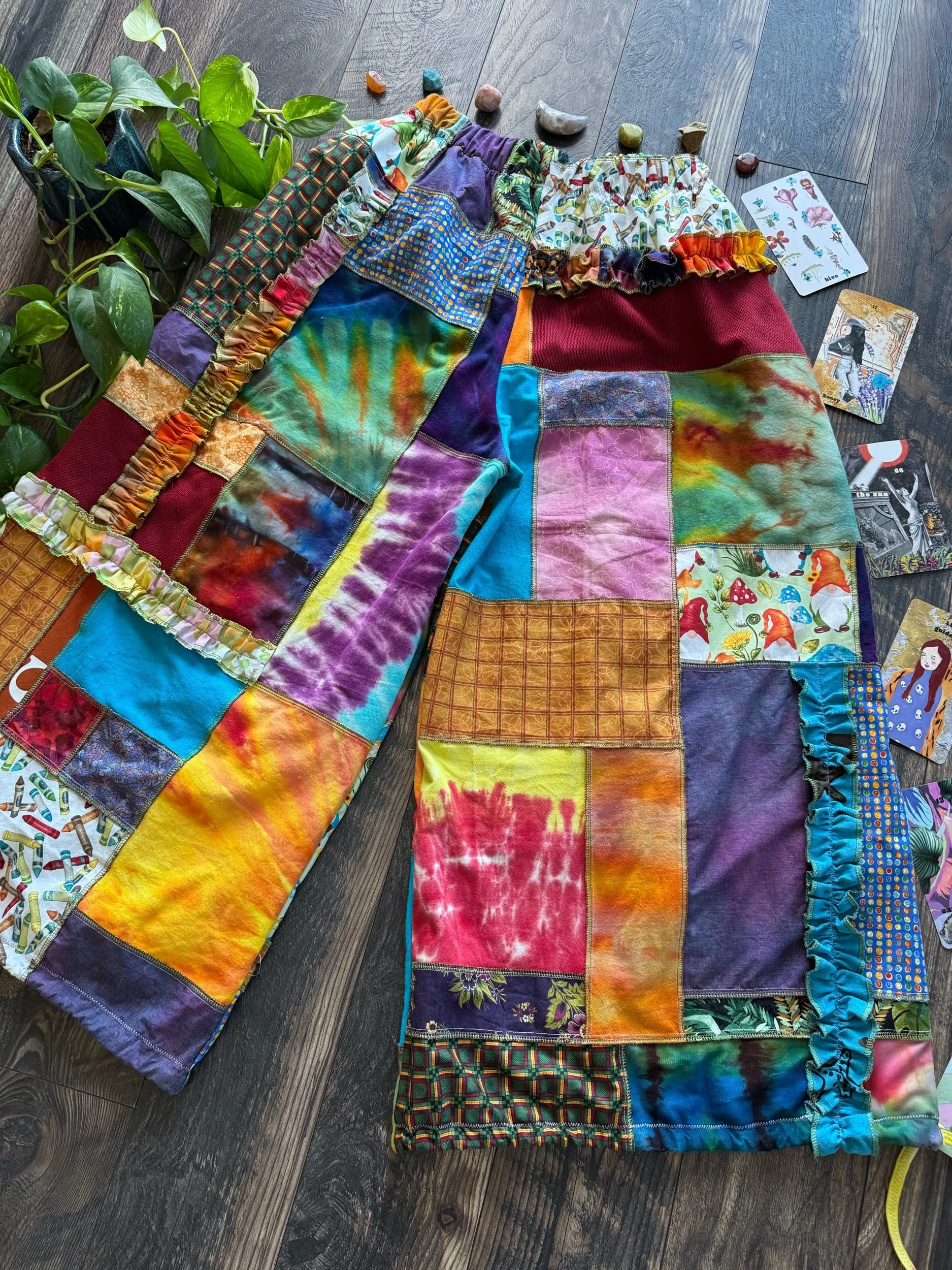 "90s Mindset" Juno Joggers