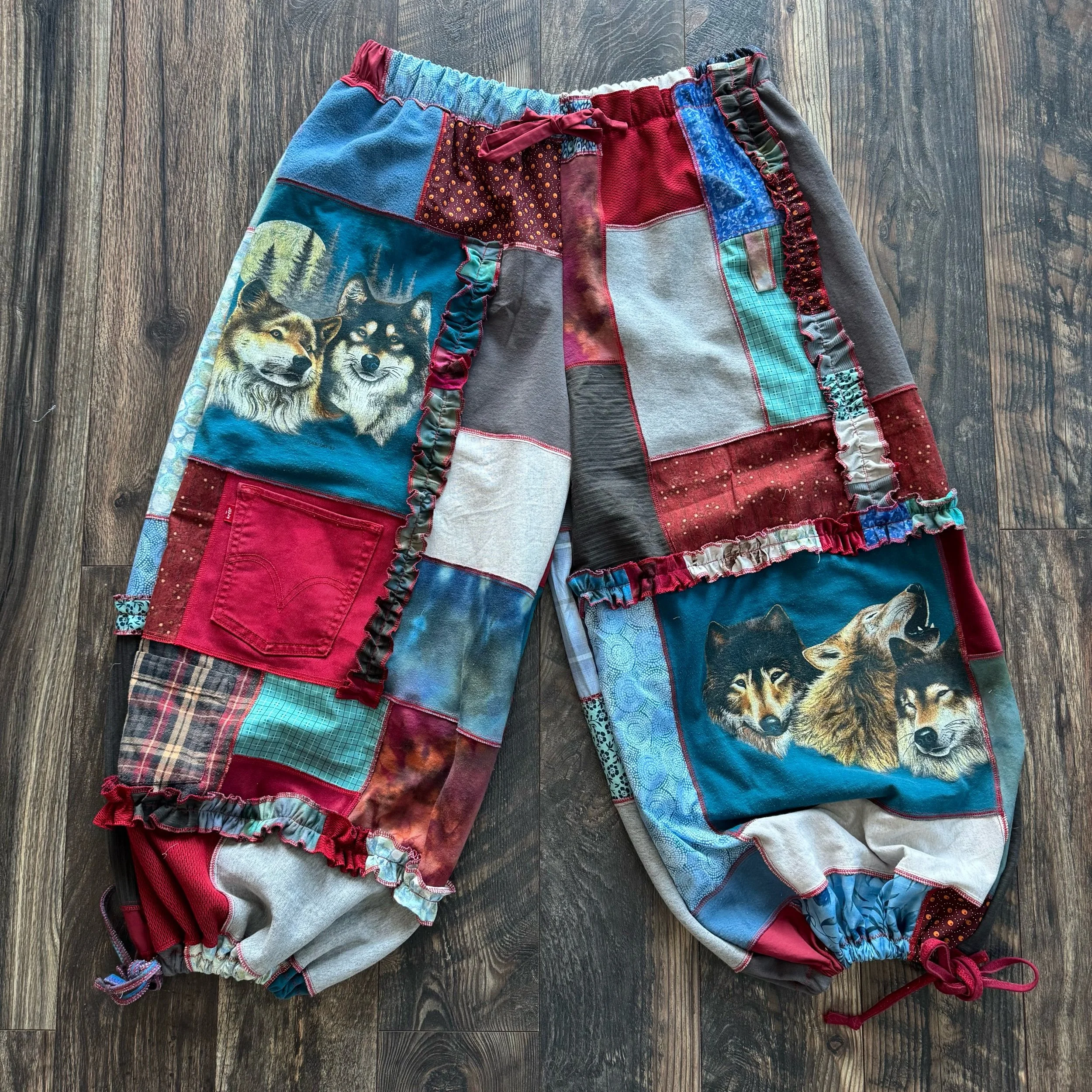 "Wolf Moon" Juno Joggers
