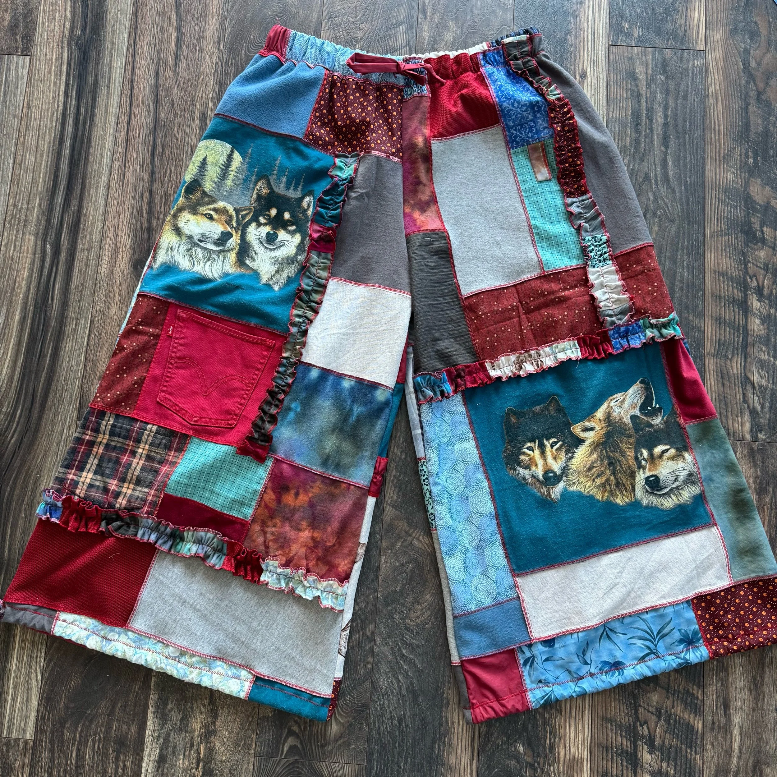 "Wolf Moon" Juno Joggers