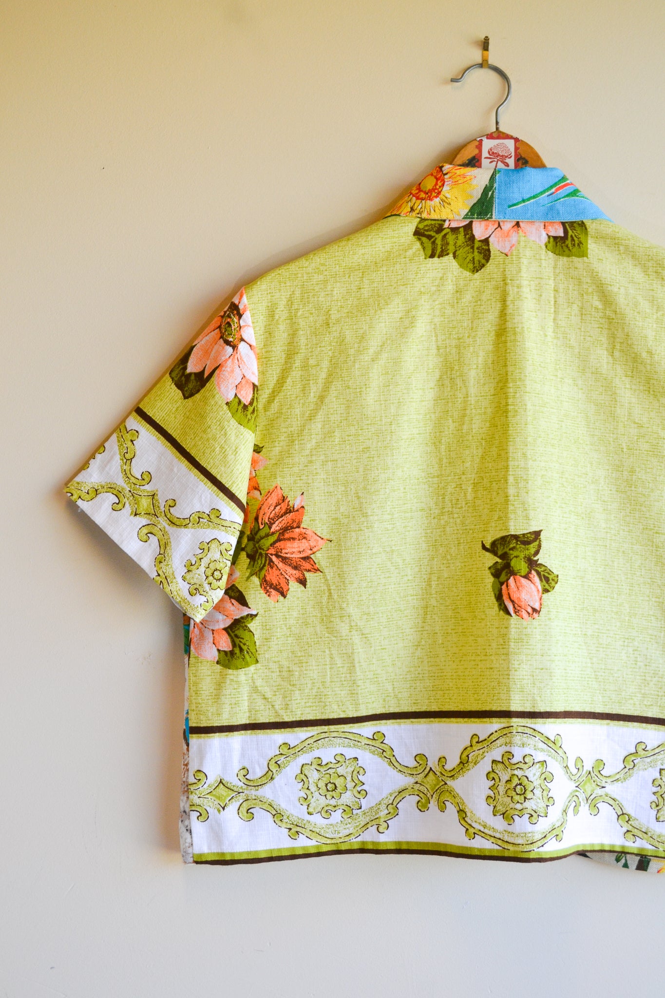 Button Up Shirt | Koalas | Large