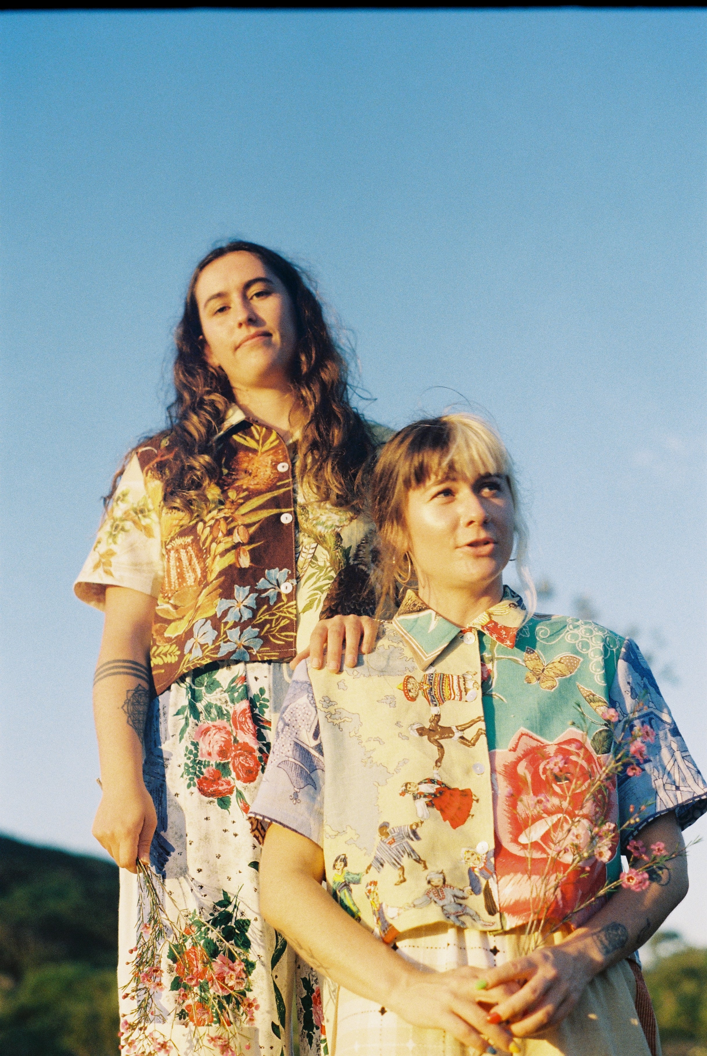 Button Up Shirt | Cockatoo | Medium