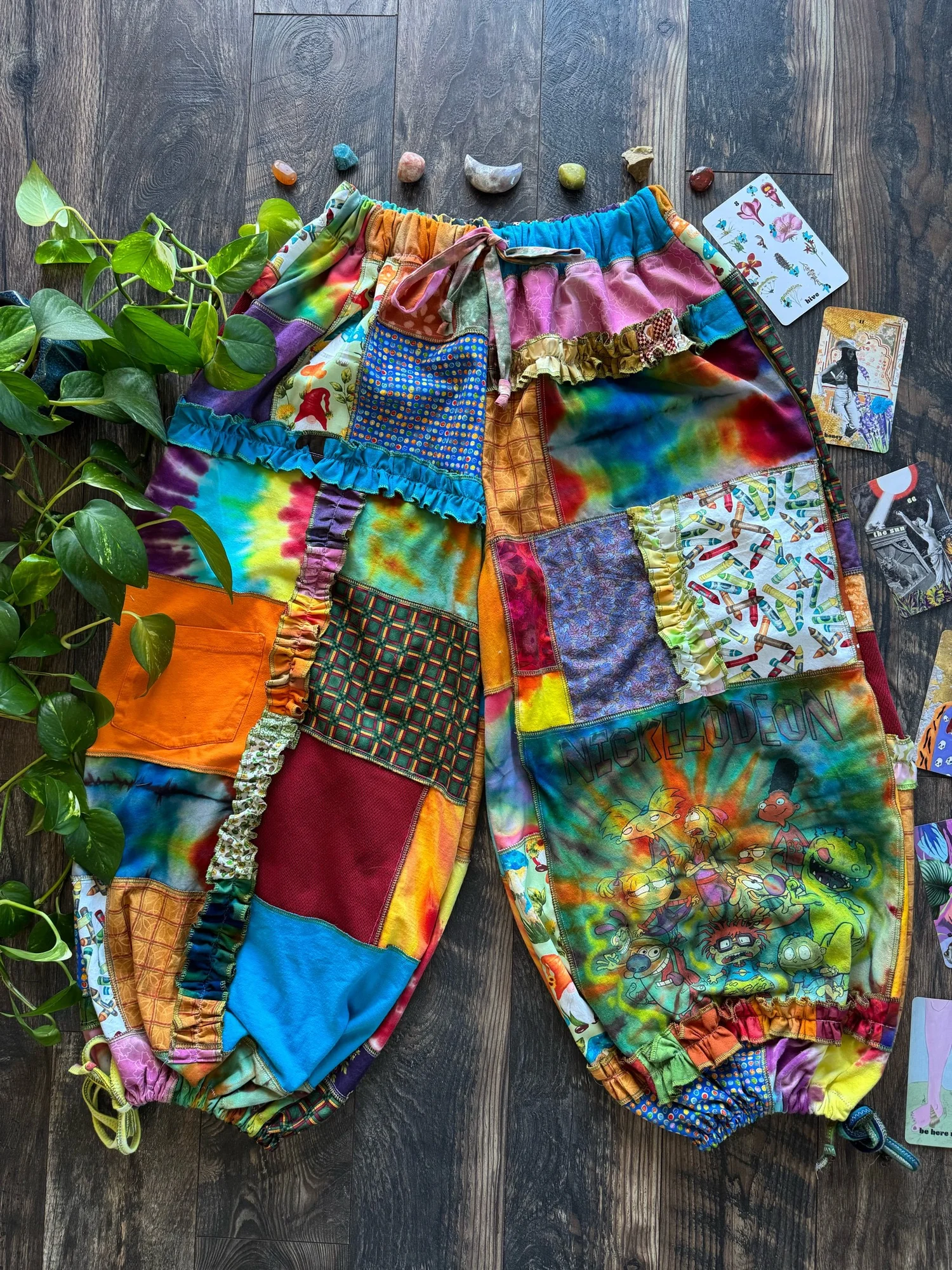 "90s Mindset" Juno Joggers