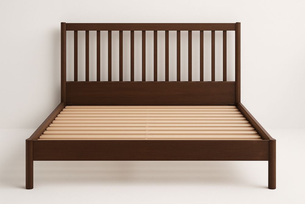 Holzbettgestell 200x160 cm Nussbaum Massivholz mit Birkenlattenrost