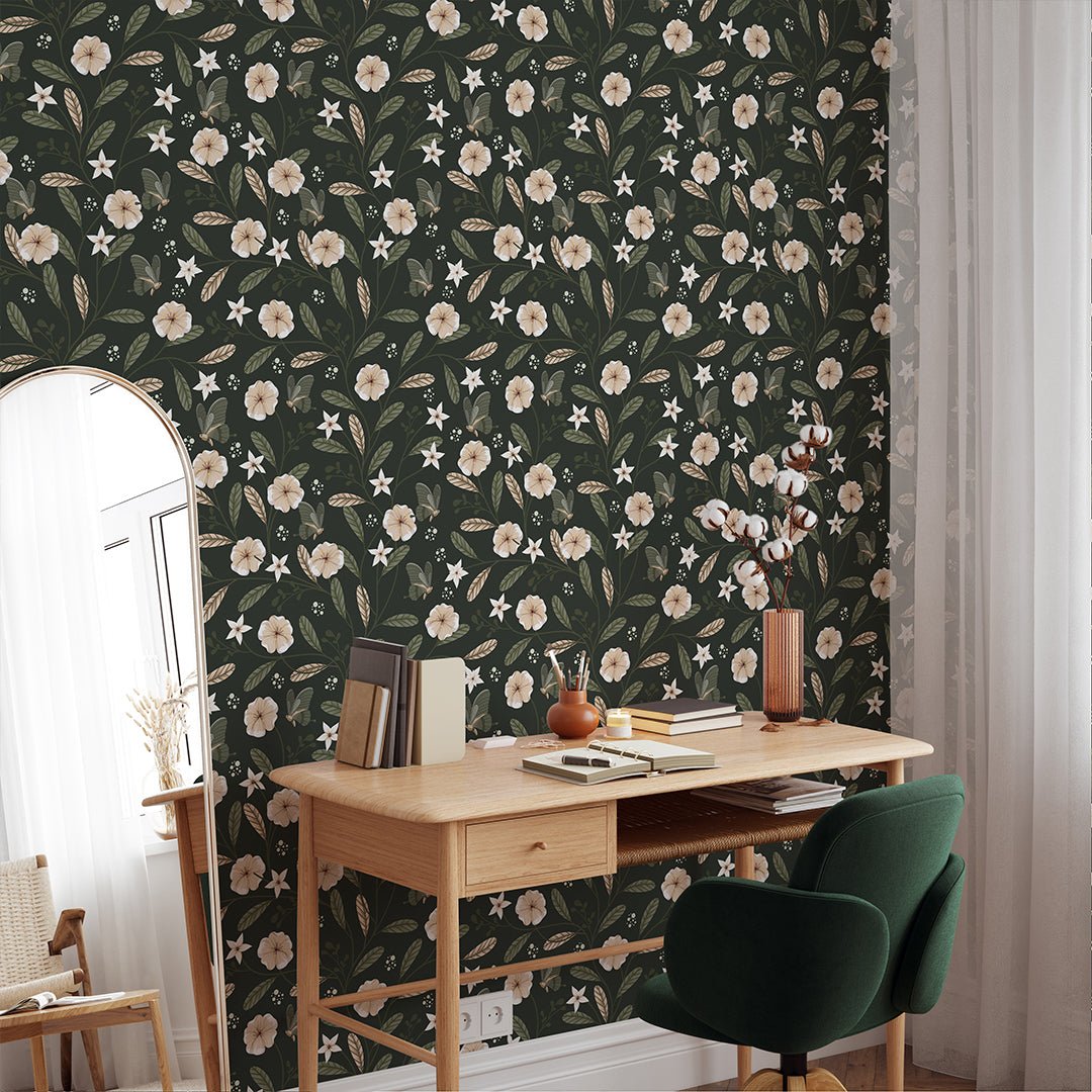 Papier peint floral vert foncé et beige